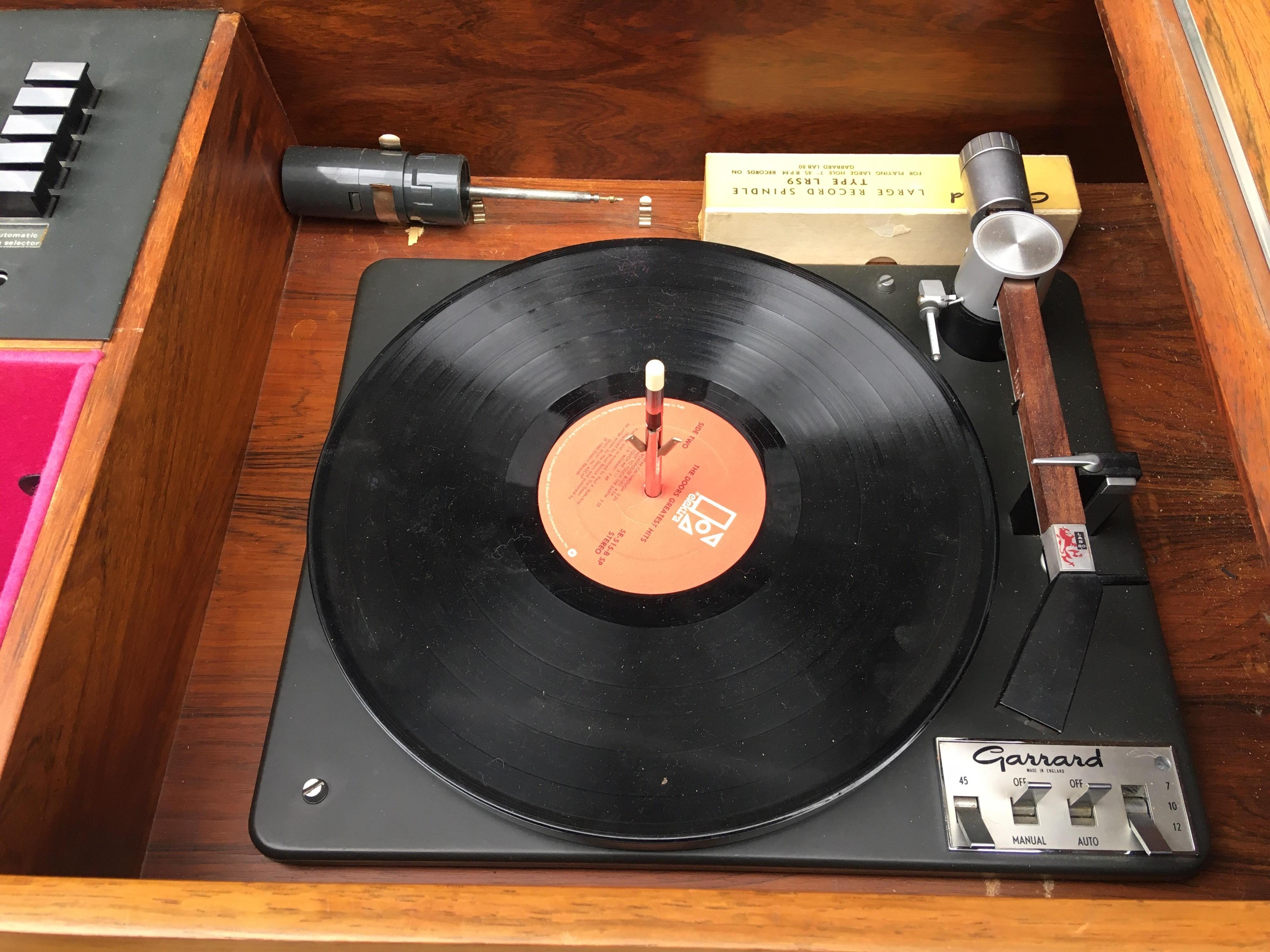 Clairtone T10 Designed by Hugh Spencer 3