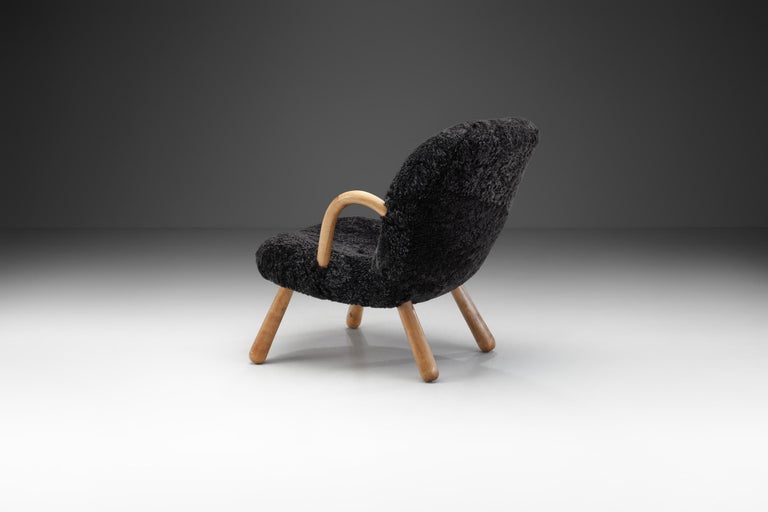 Danish “Clam Chair