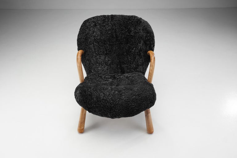 20th Century “Clam Chair