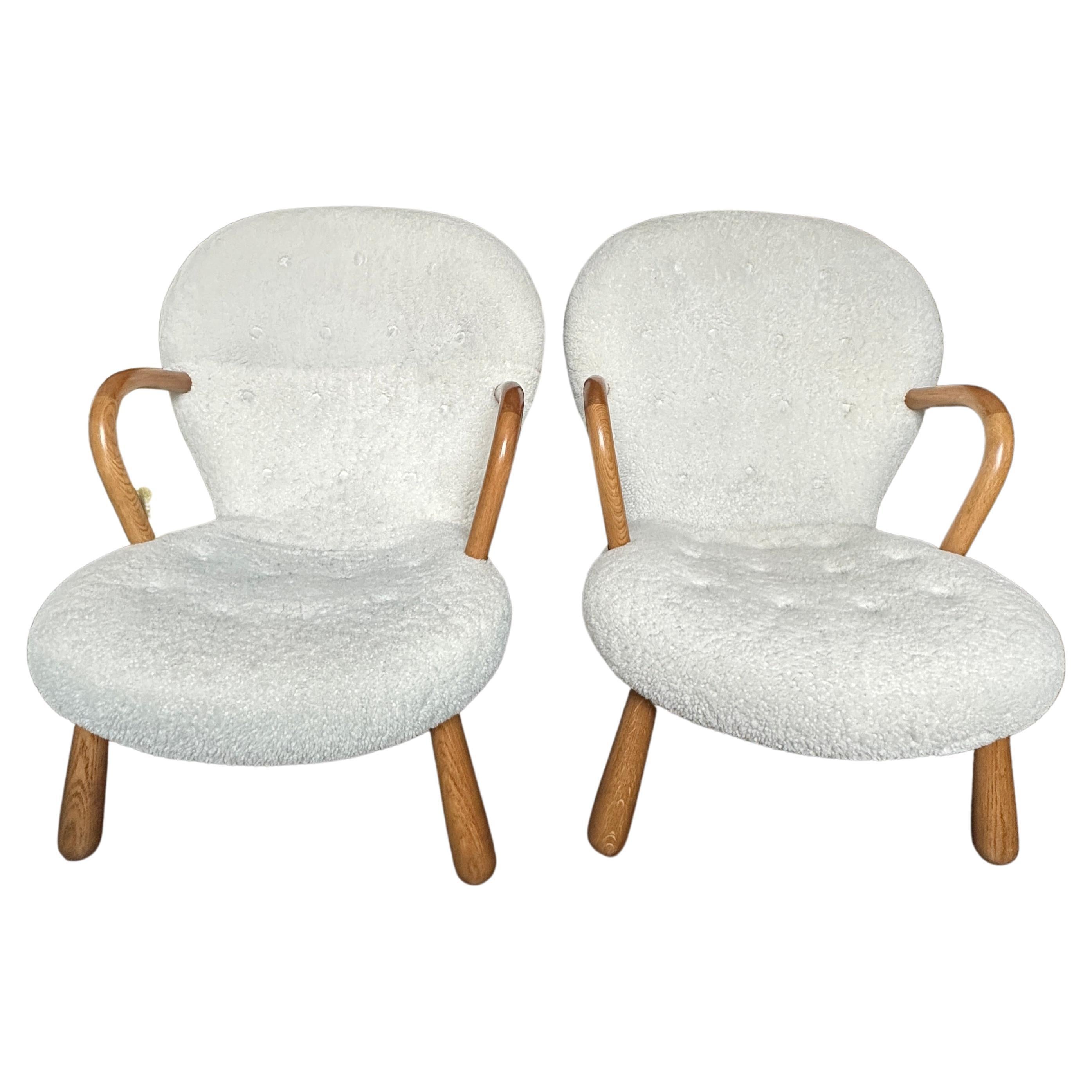 Clam Chair style Arnold Madsen, lamb skin and oak  Pre Owned Vintage. Sweden