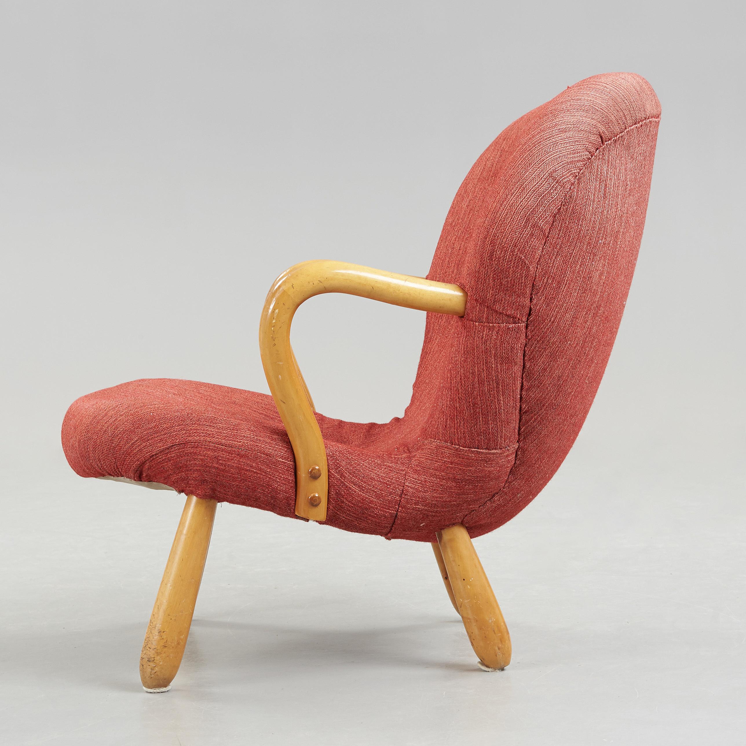 “Clam” easy chair designed by Philip Arctander, Denmark, 1944.