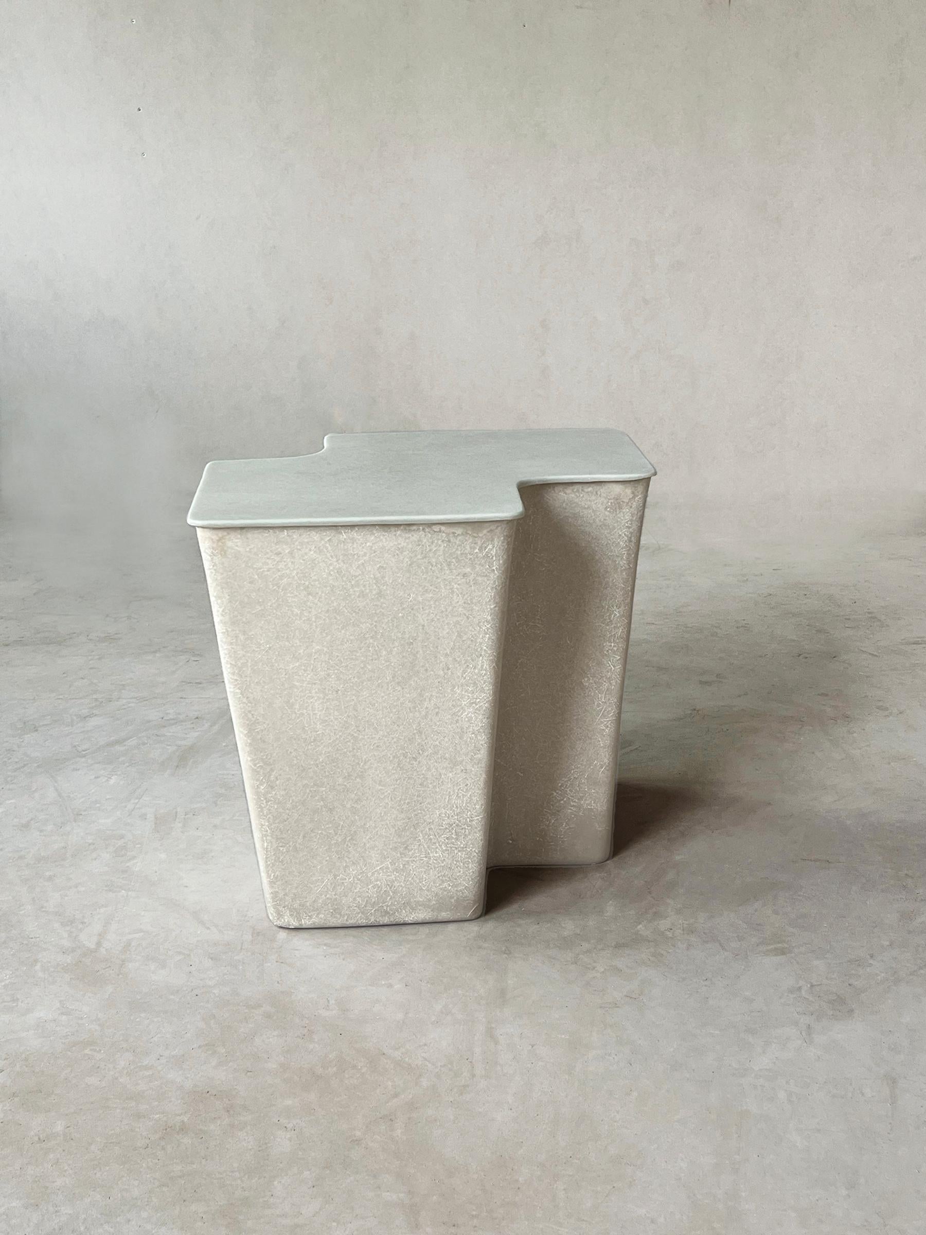 Brutalist Clam Small Side Table in Raw Moon, handcrafted by VAVA Objects For Sale