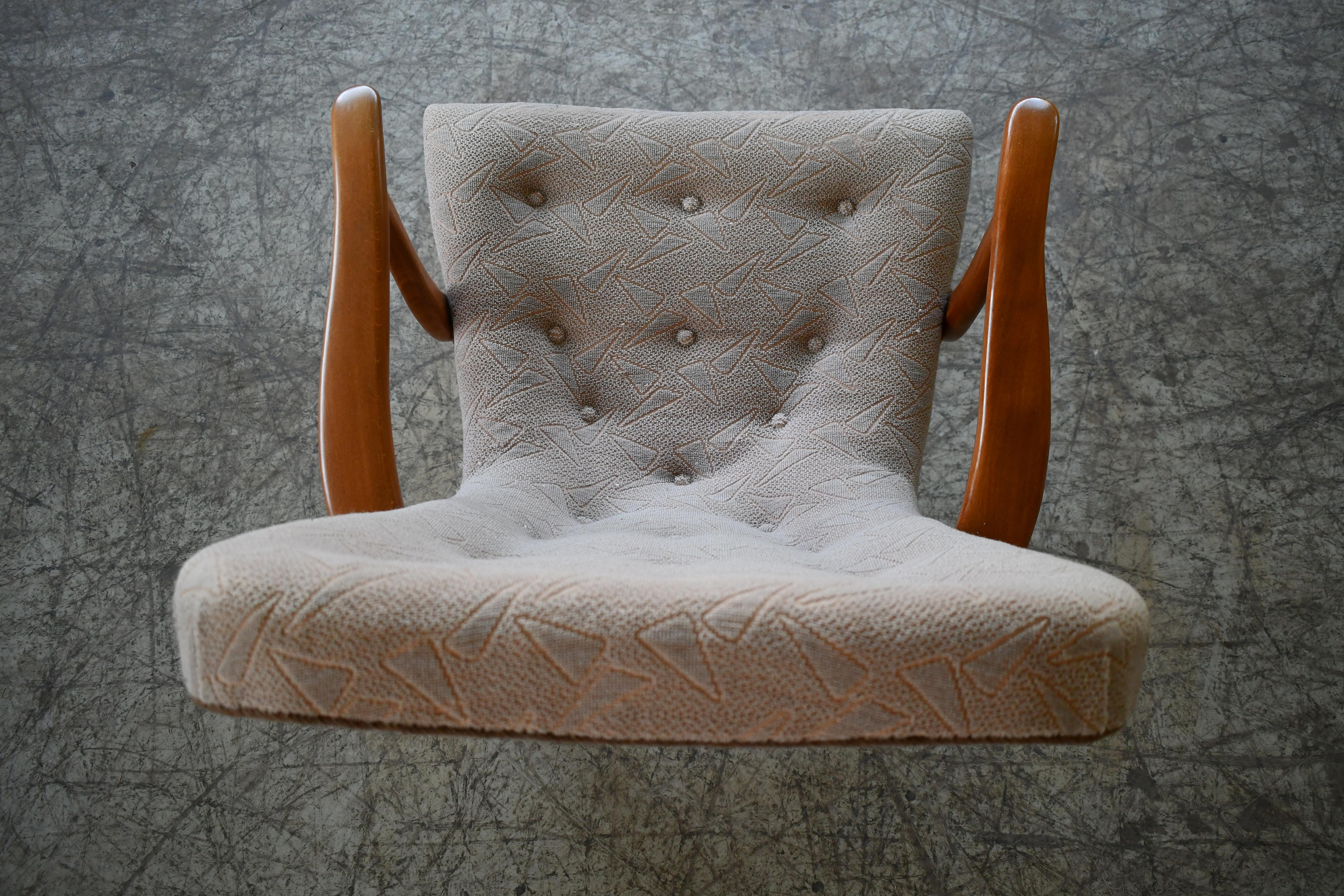 Clam Style Lounge Chair Danish Midcentury 1950s 2