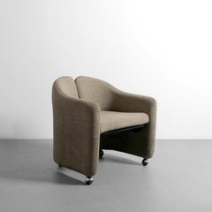 Clamis PS142 armchair in mottled white and brown upholstery - Eugenio Gerli