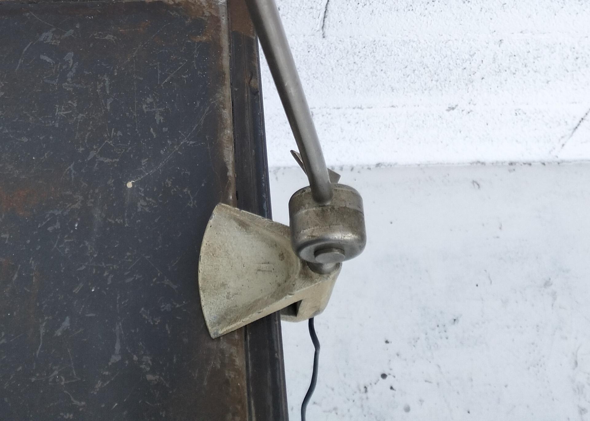 Lampe de table Clamp par Stilnovo 1950s, 1960s en vente 5