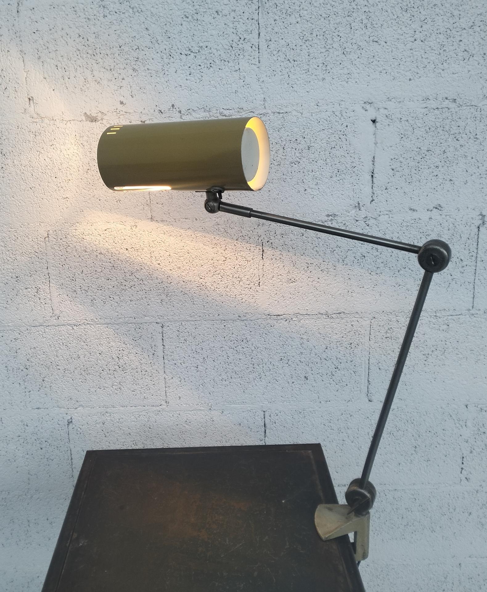 Lampe de table Clamp par Stilnovo 1950s, 1960s en vente 1