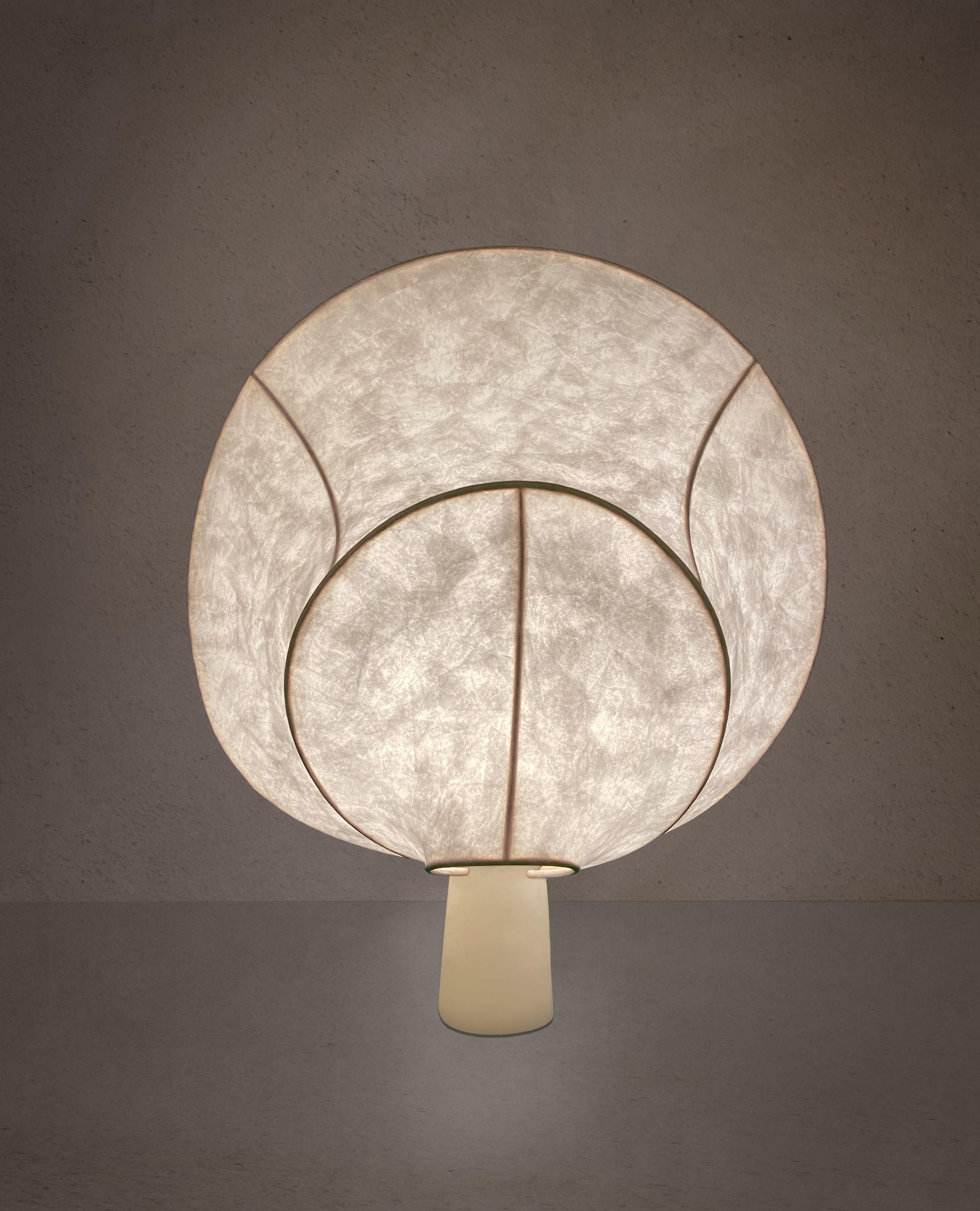Clams Table Lamp by Cécile Philibert In New Condition For Sale In Geneve, CH