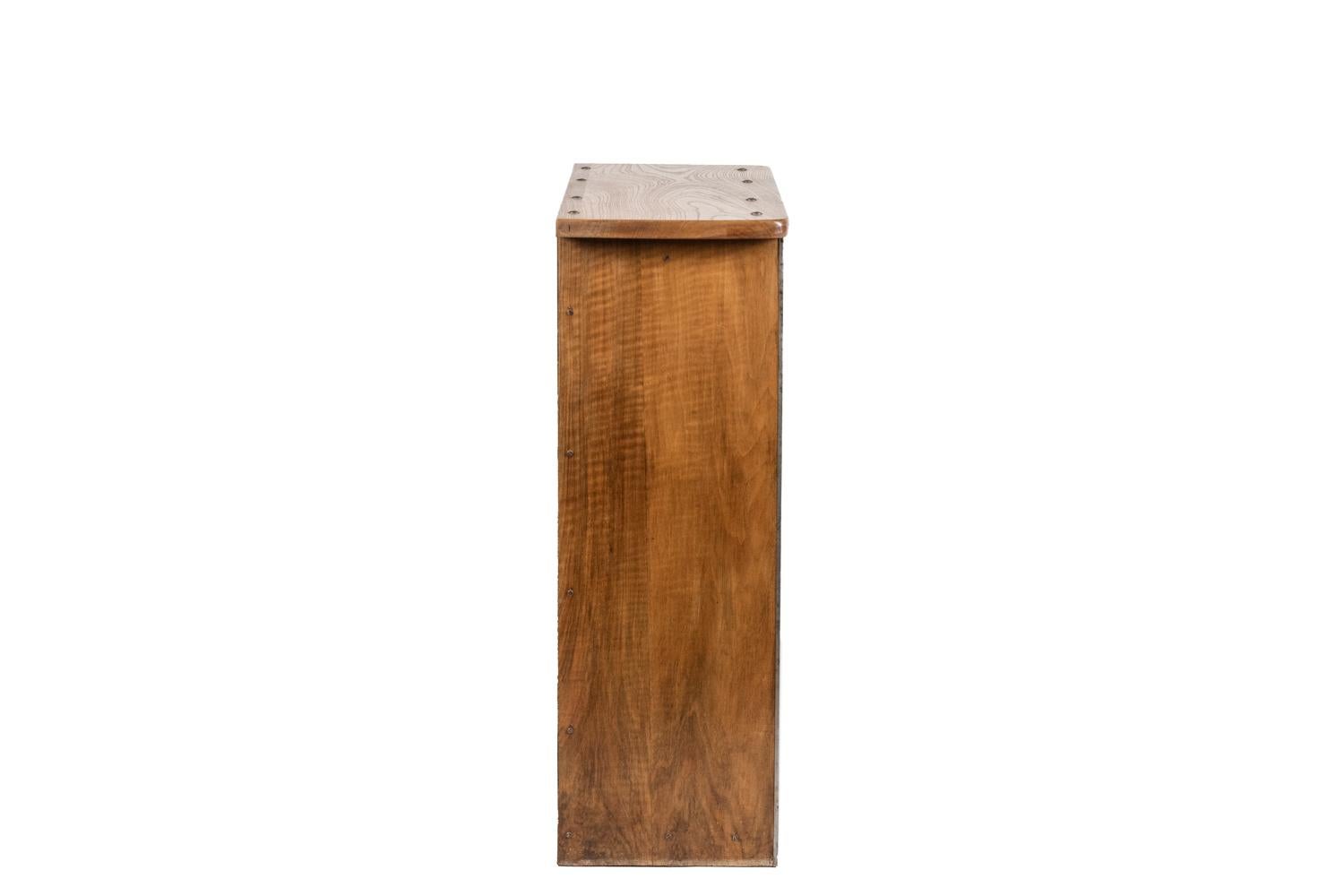 Clamshell File Cabinet in Industrial Style, 1950s In Excellent Condition In Saint-Ouen, FR