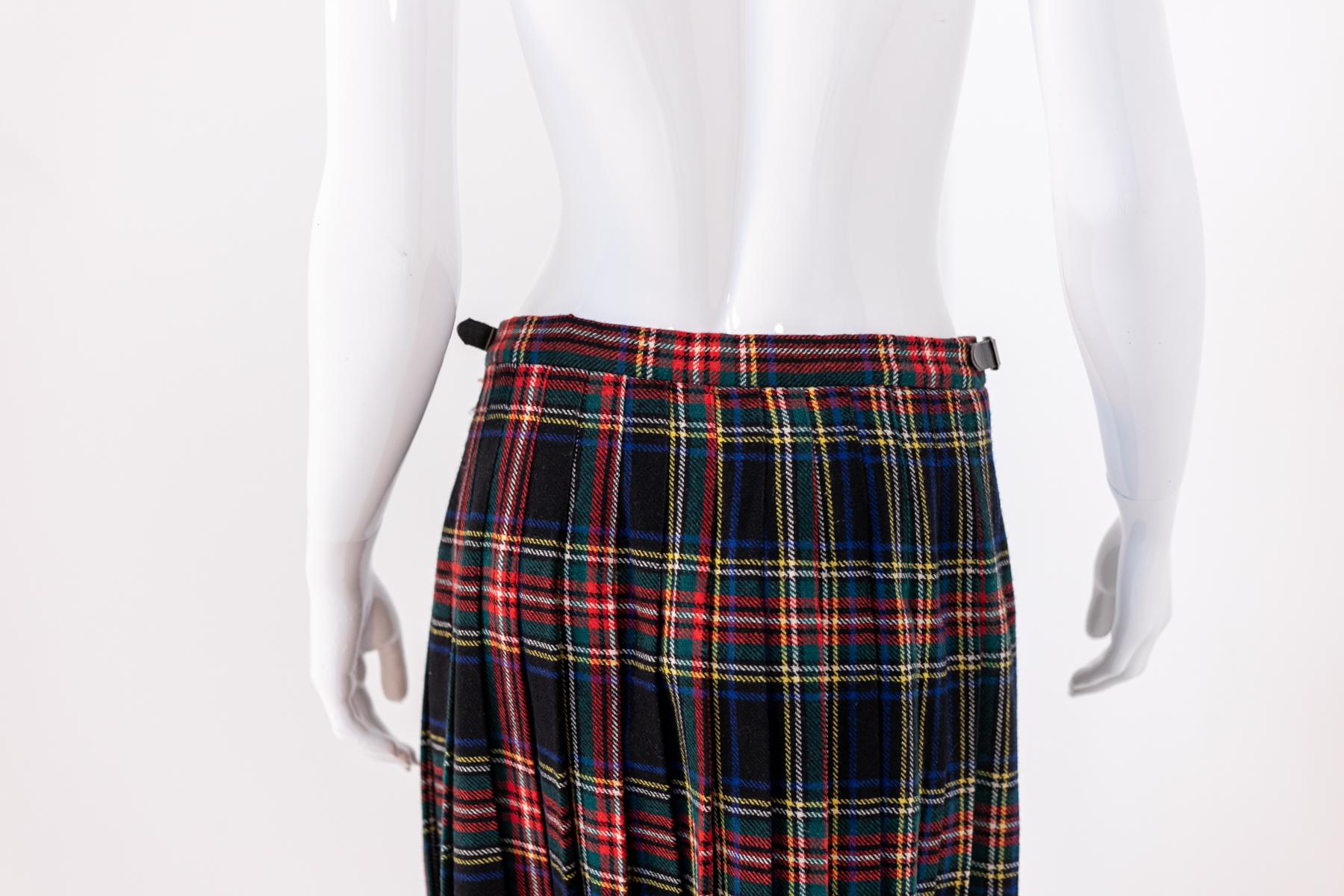 Clan Laird Vintage Scottish Skirt For Sale 4