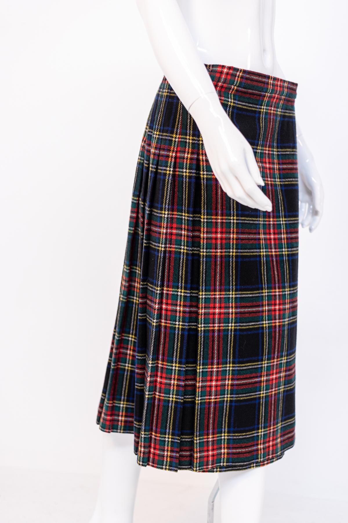 Clan Laird Vintage Scottish Skirt For Sale 1
