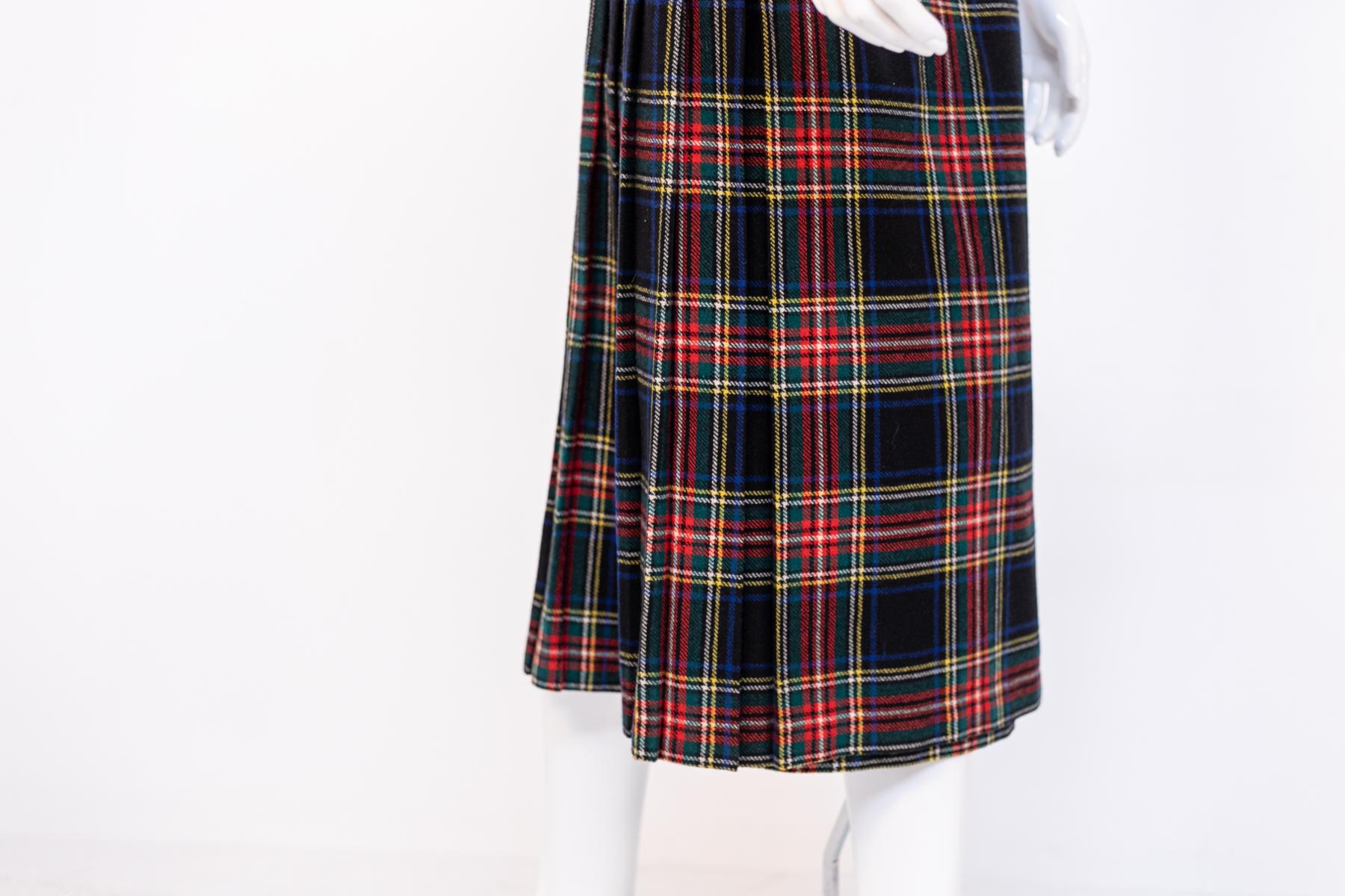 Clan Laird Vintage Scottish Skirt For Sale 2