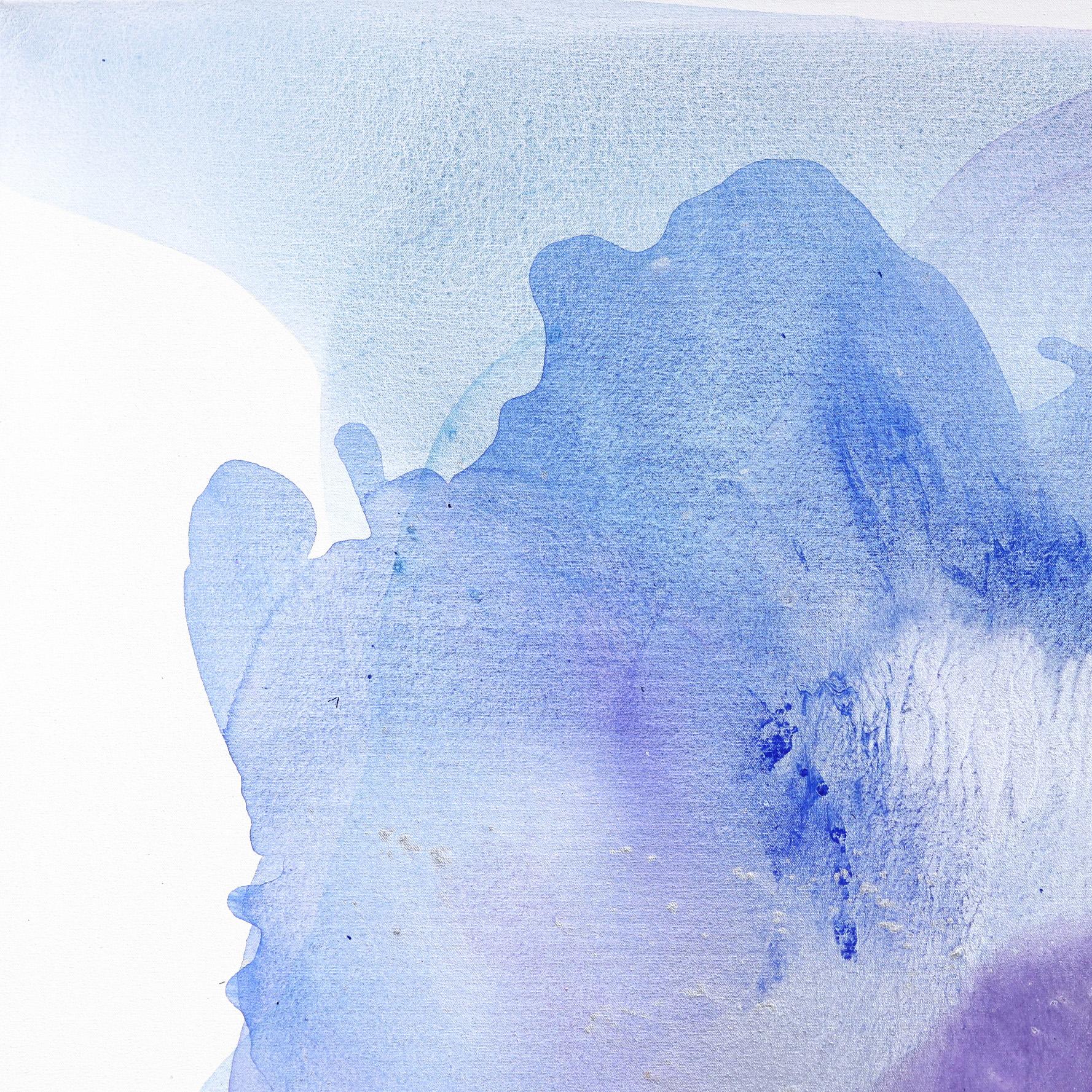 Grande peinture abstraite texturée éthérée bleue pourpre sur toile - Abstrait Painting par Clara Berta
