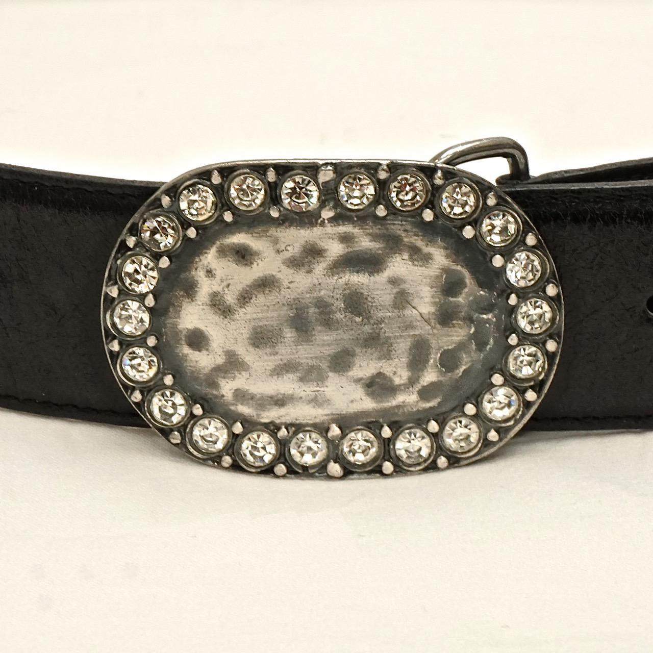 Clara Perri Black Leather Belt with Oval Crystal and Aged Silver Tone Buckle For Sale 1