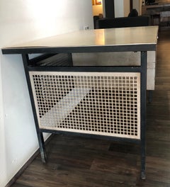 Clara Porset Desk for DM Nacional