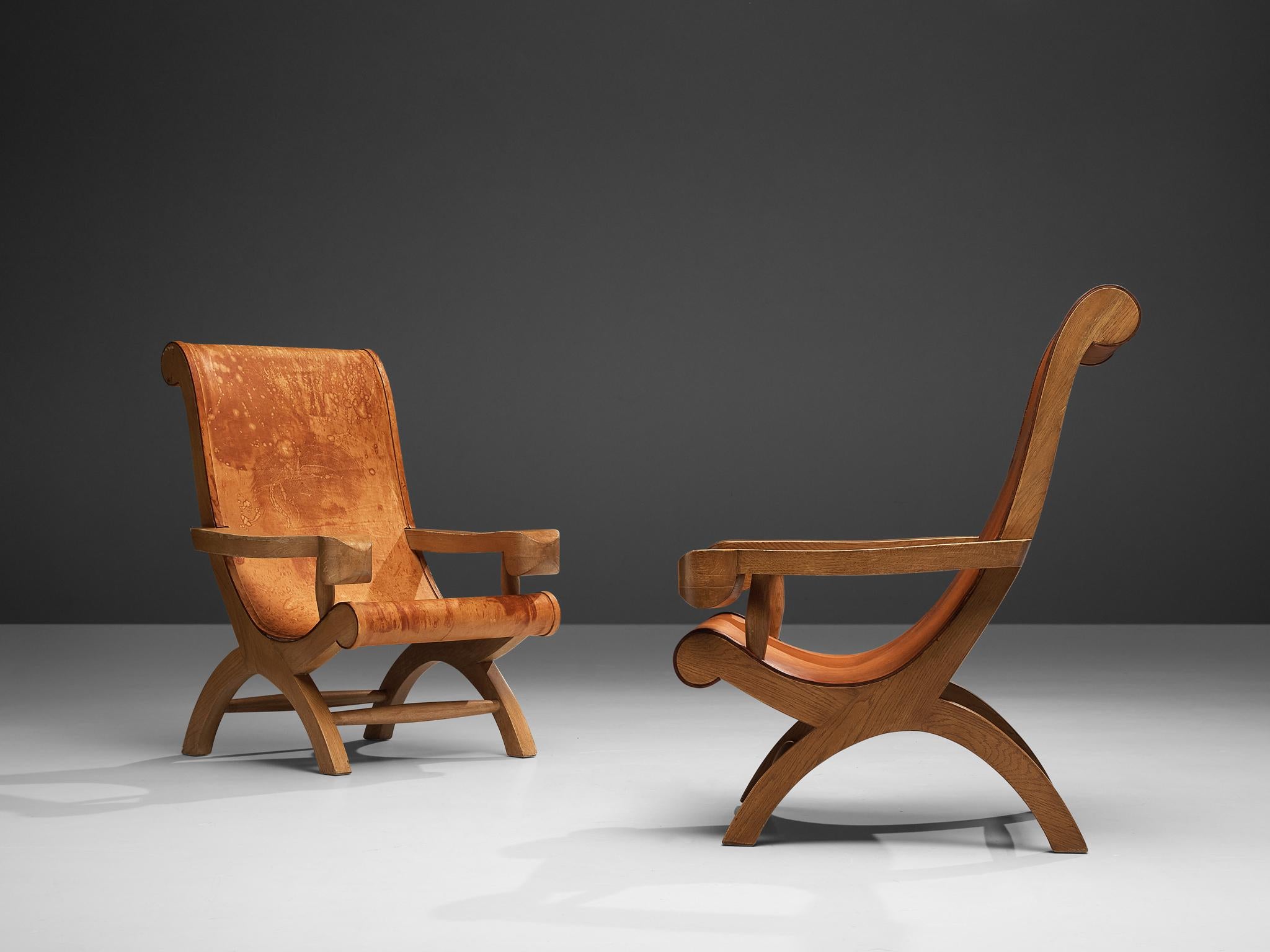 Clara Porset Lounge Chairs 'Butaque' in Original Patinated Leather For Sale 8