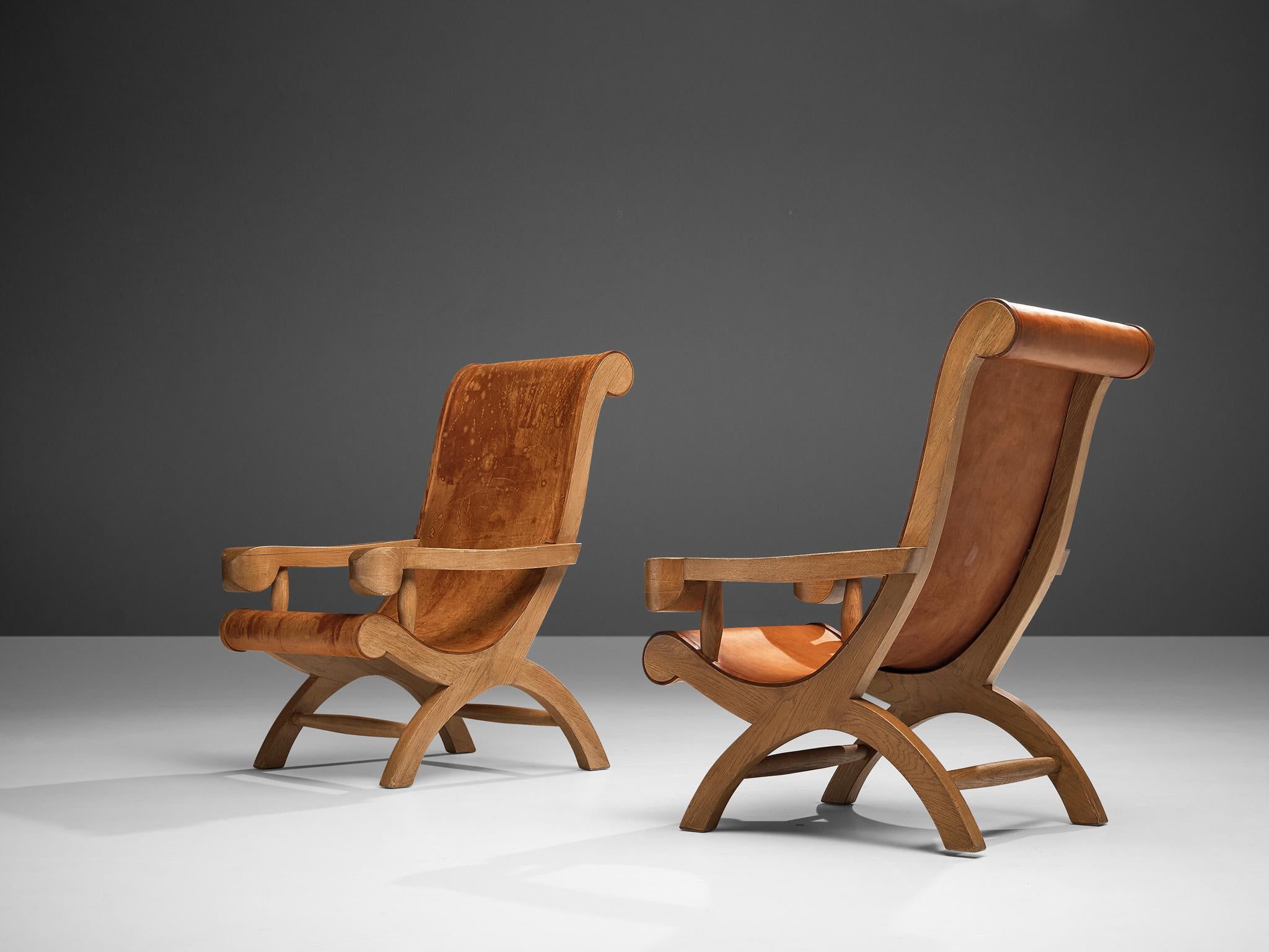 Mid-20th Century Clara Porset Lounge Chairs 'Butaque' in Original Patinated Leather For Sale