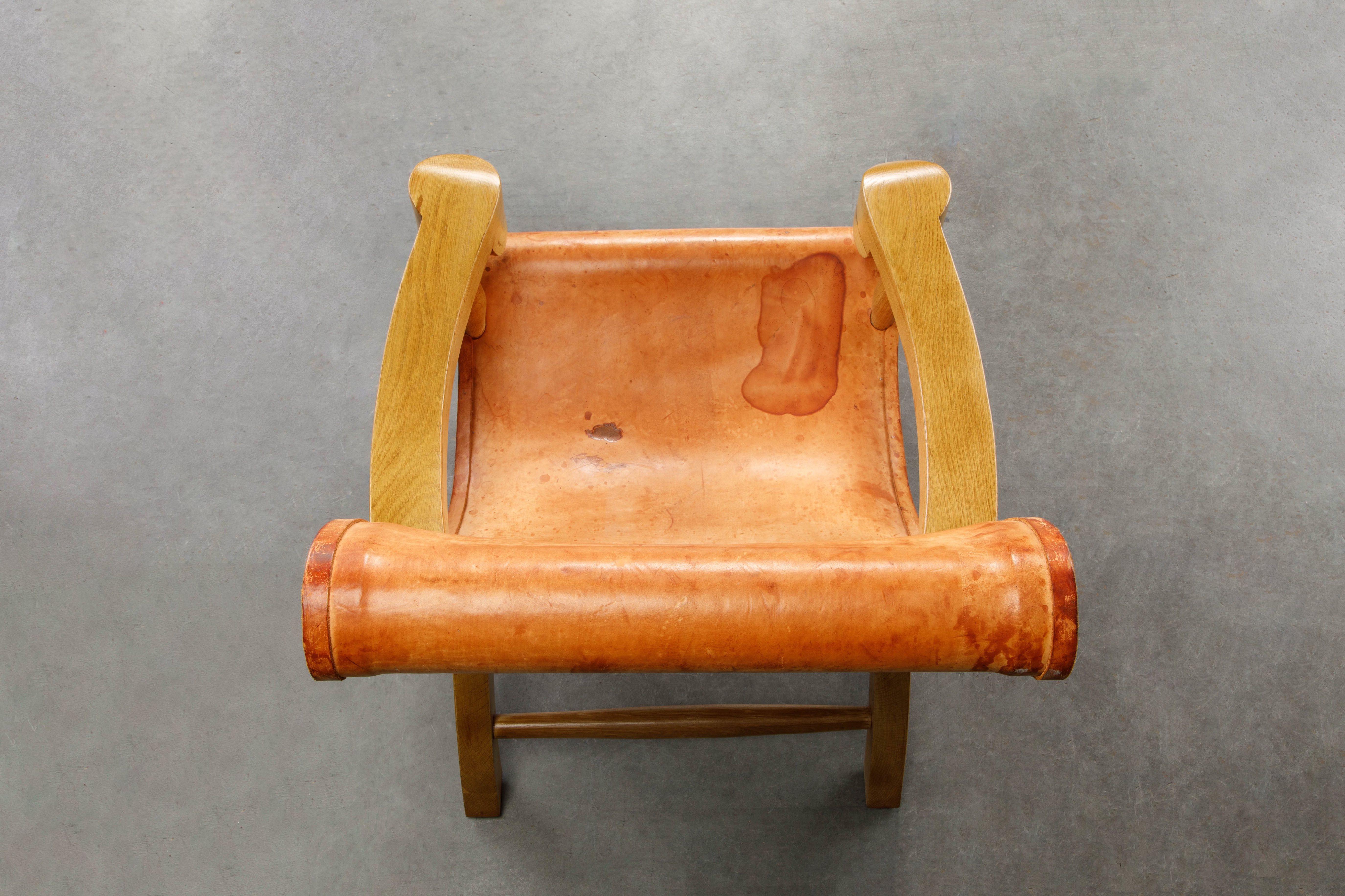 Clara Porset Patinated Leather and Cypress 'Butaque' Armchair, Mexico, c. 1947  9