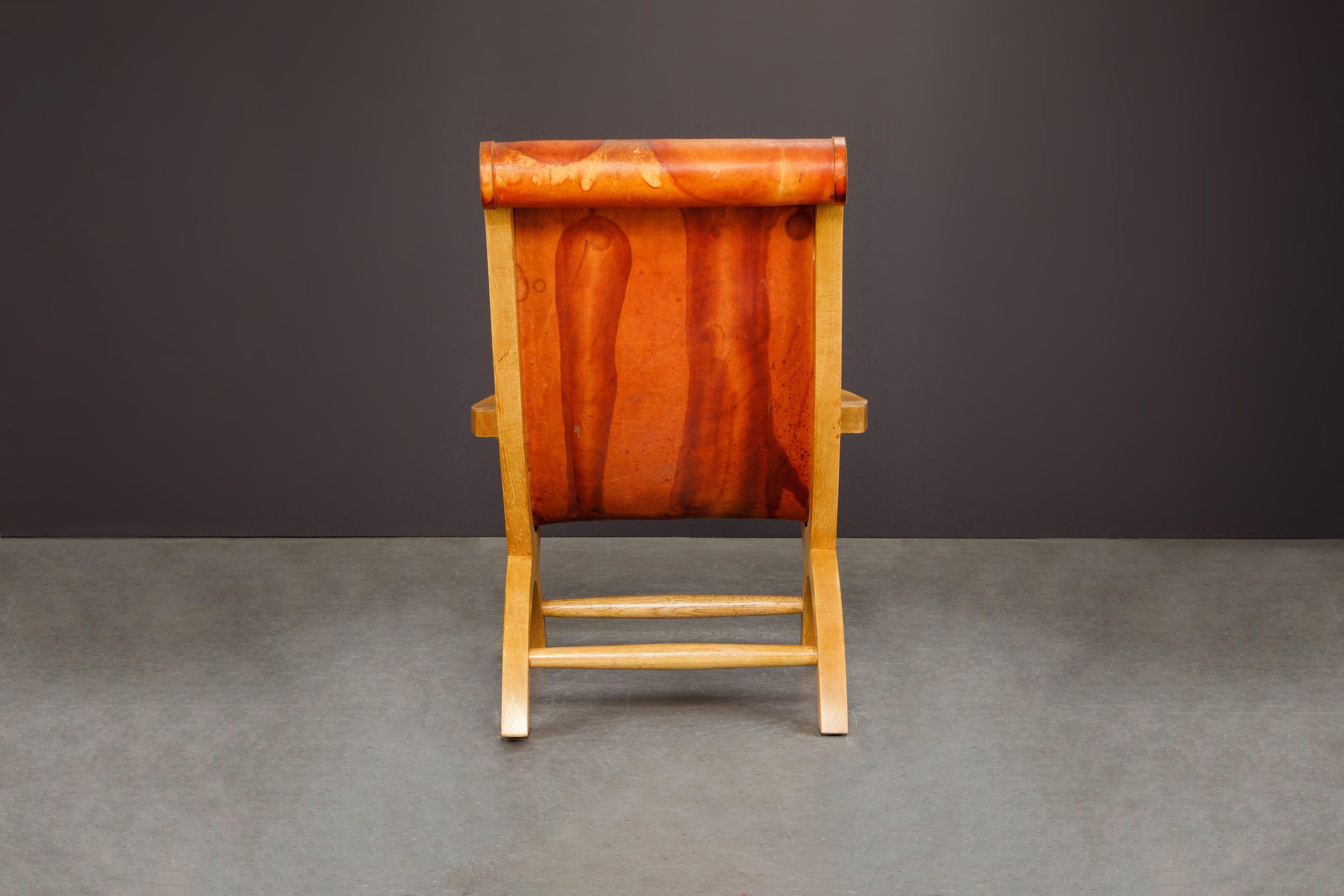 Clara Porset Patinated Leather and Cypress 'Butaque' Armchair, Mexico, c. 1947  In Good Condition In Los Angeles, CA