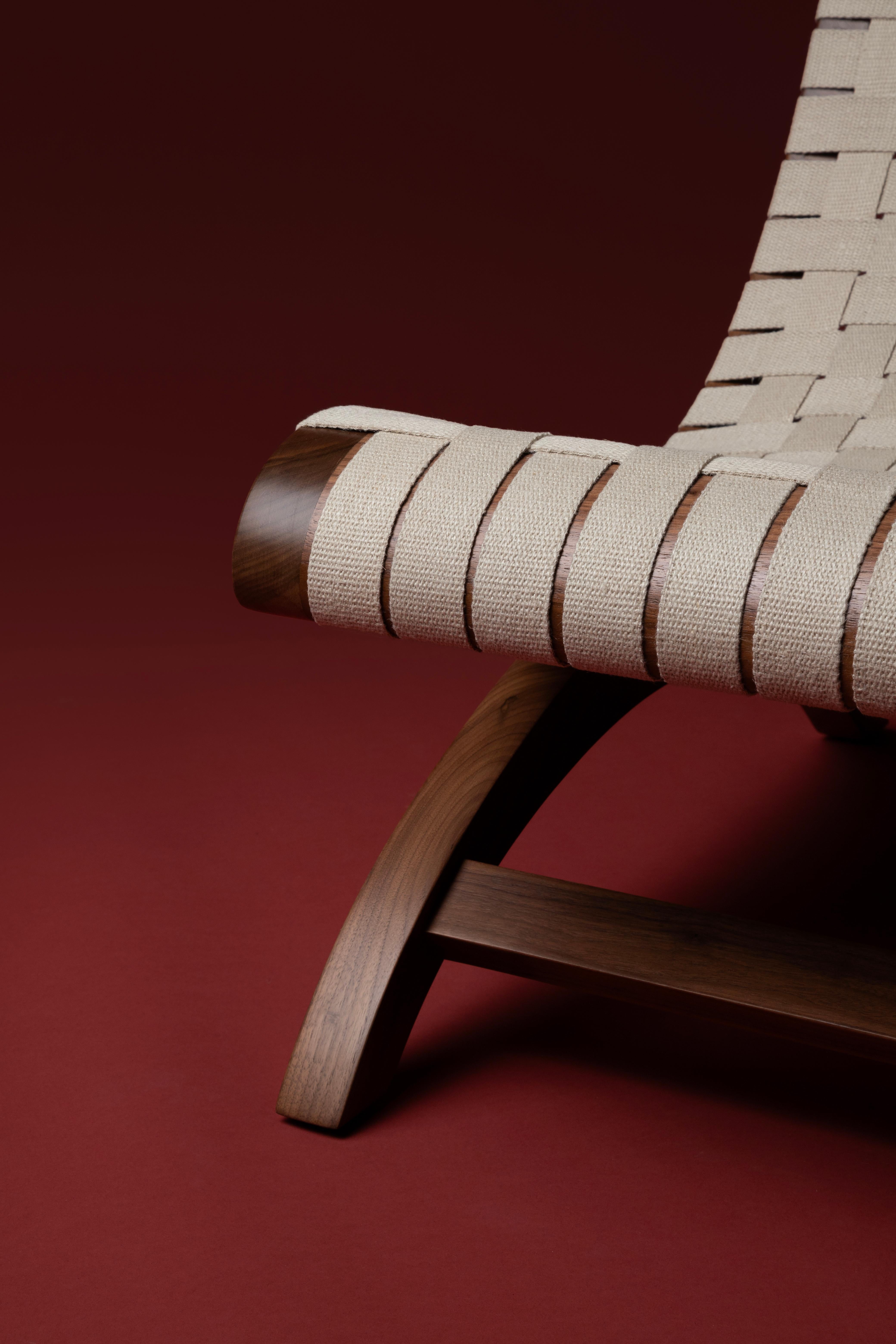 Clara Porset's Mexican Walnut & Hemp Butaque Chair, lizenzierte Neuauflage von Luteca (21. Jahrhundert und zeitgenössisch) im Angebot