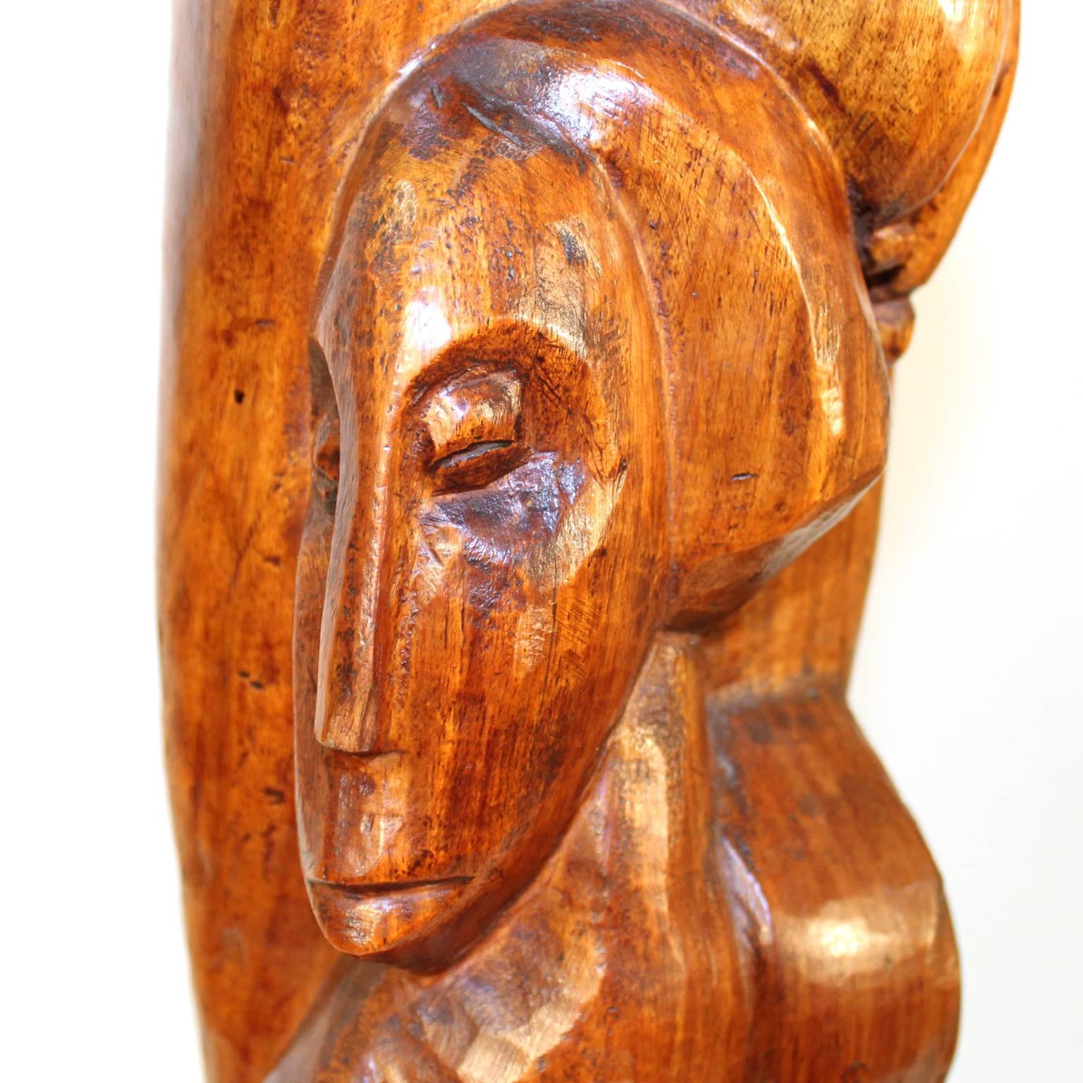 Clara Shainess, geschnitzte Holzskulptur aus den 1940er Jahren im Angebot 1