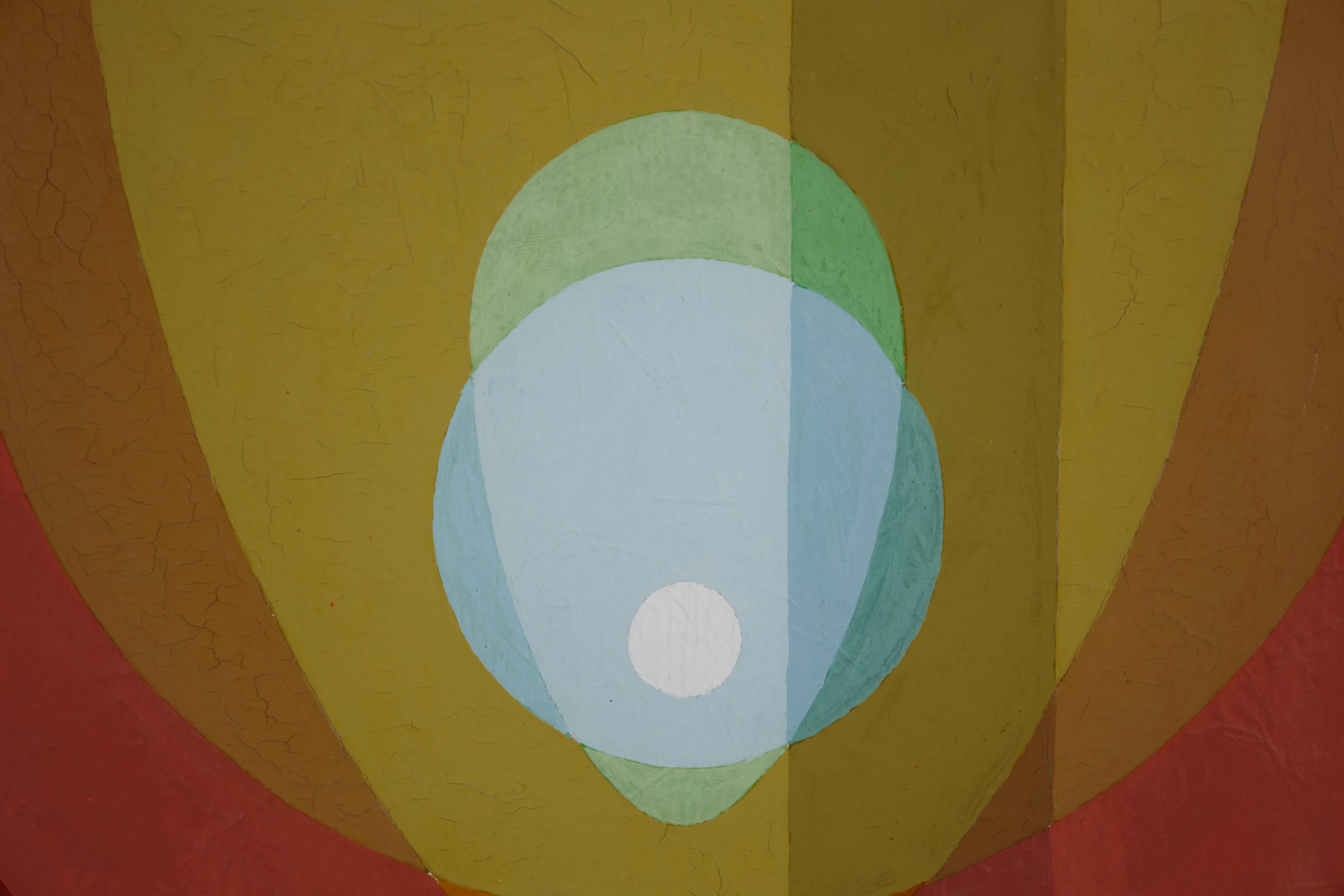 Mandala arc-en-ciel, peinture acrylique abstraite rouge et jaune du milieu du siècle dernier - Marron Figurative Painting par Clarence Holbrook Carter