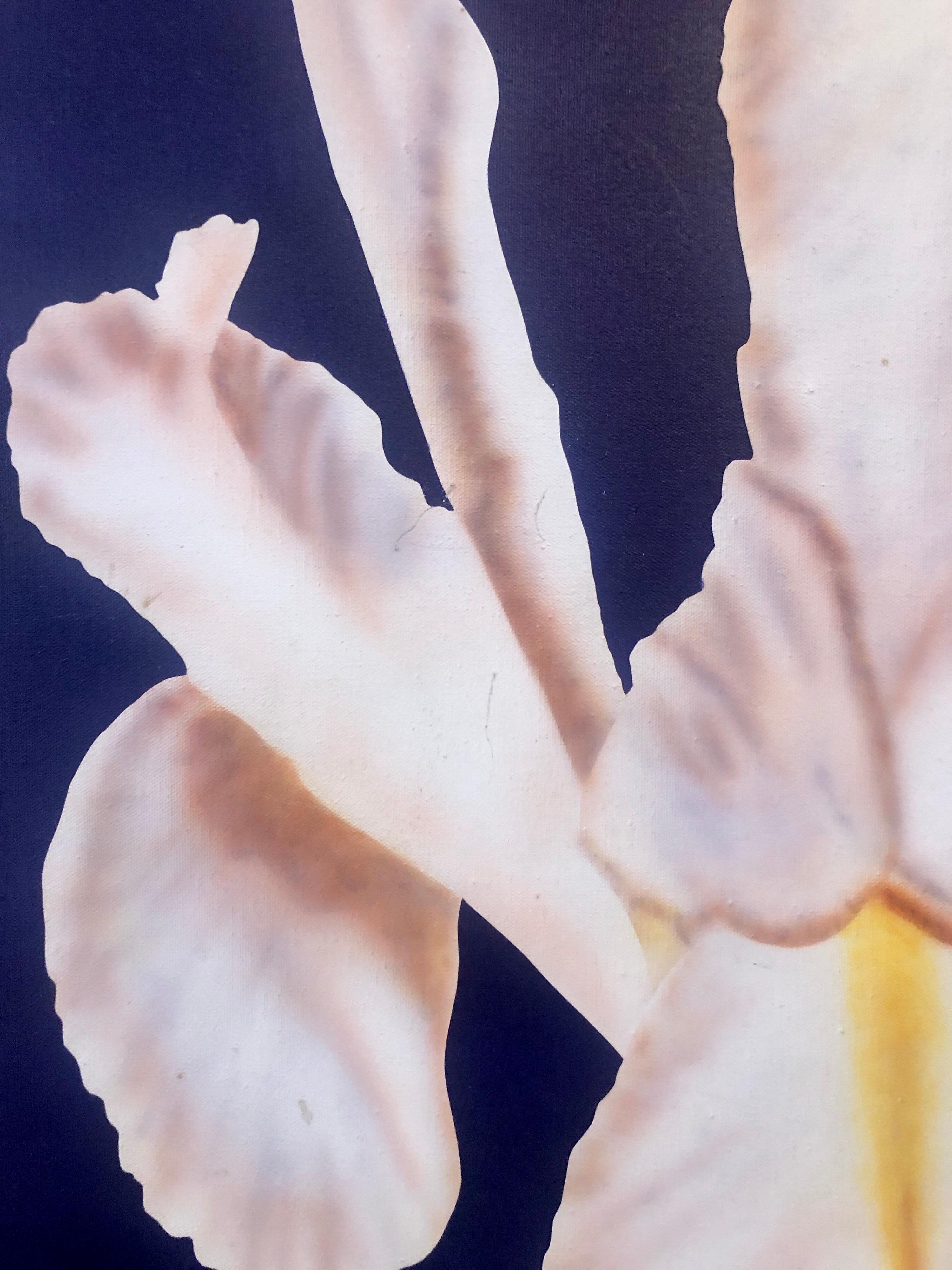 Photorealism Still Life Acrylic Painting Flower Photo Realist Orchid, Vivid Blue en vente 4