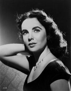 Elizabeth Taylor Movie Star News Fine Art Print