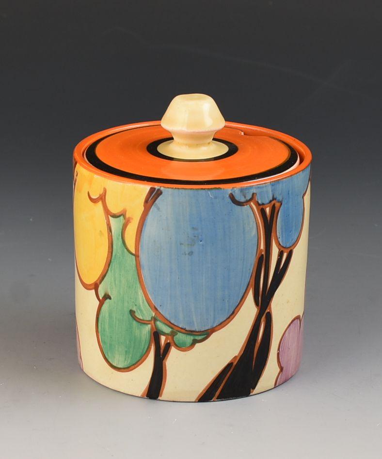 A beautiful Drum shaped jampot in Blue Autumn. This superbly decorated example will date to 1932 and is as nice a one as you'll find! crisp colours, great version of the pattern with it's correct original lid. GUARANTEED to be free from damage or
