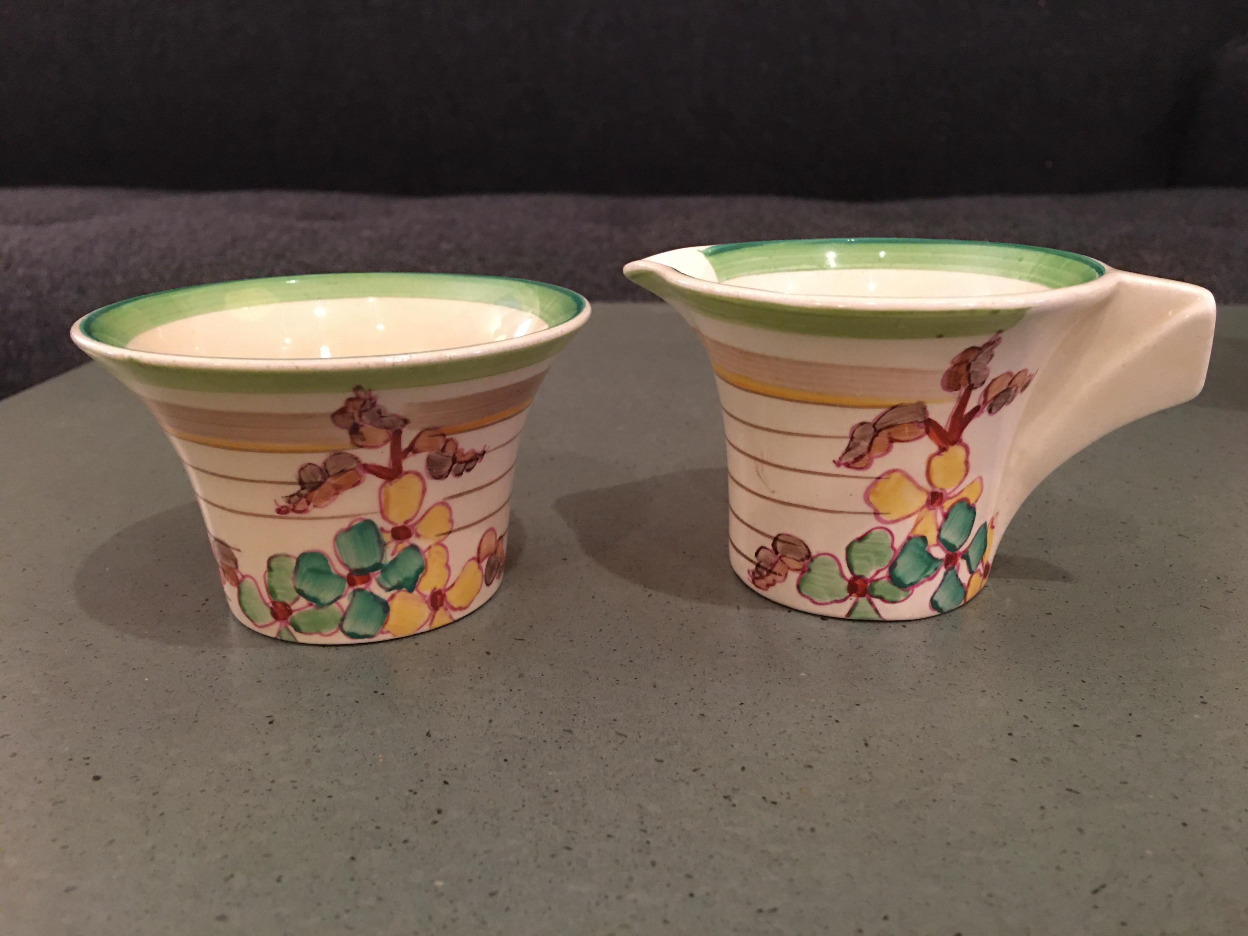 Clarice Cliff Bizarre Ware Coffee Set In Good Condition In Philadelphia, PA