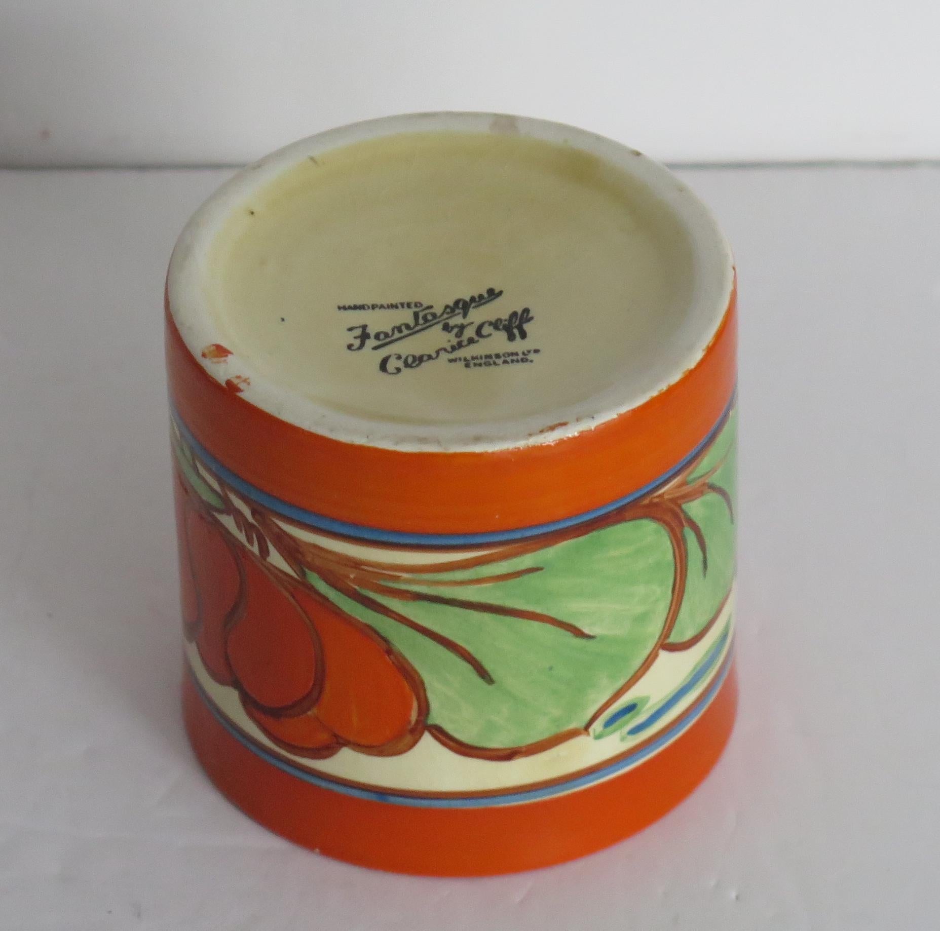 Pottery Clarice Cliff Pot in Lily Orange Fantasque Pattern, Art Deco period circa 1929 For Sale