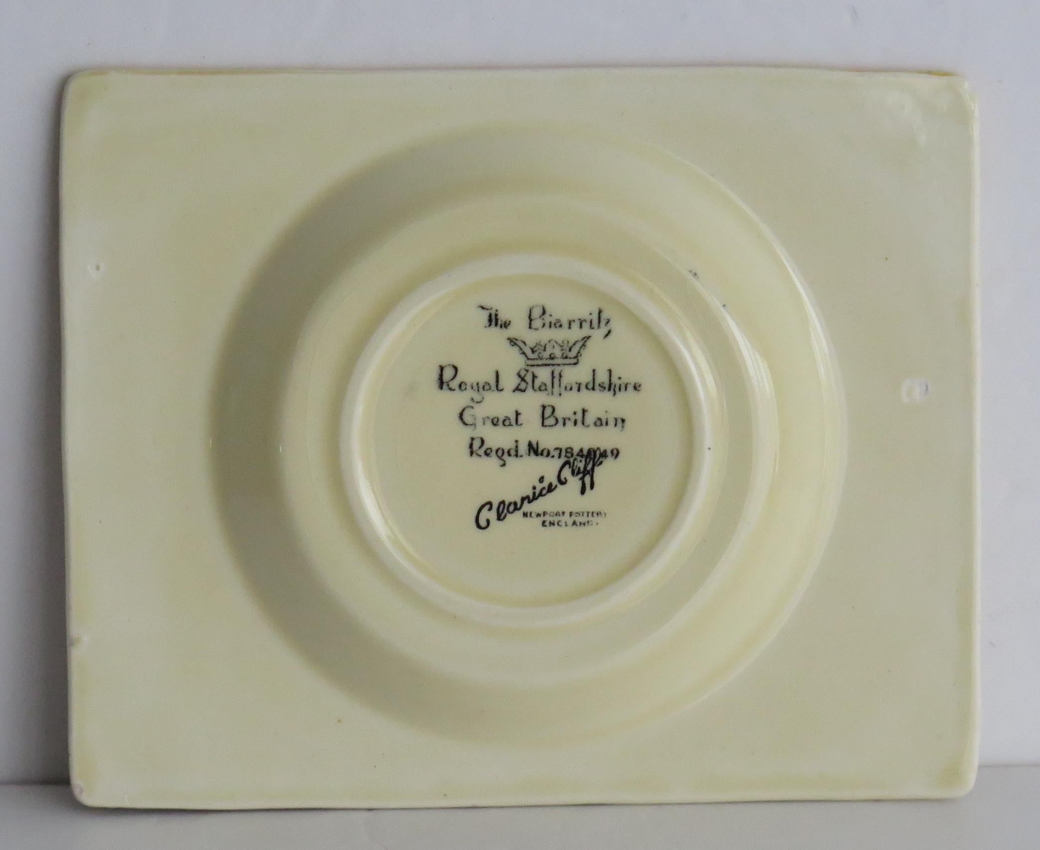 Clarice Cliff Saucer Dish in Coral Firs Pattern Biarritz Shape, Circa 1935 In Good Condition In Lincoln, Lincolnshire