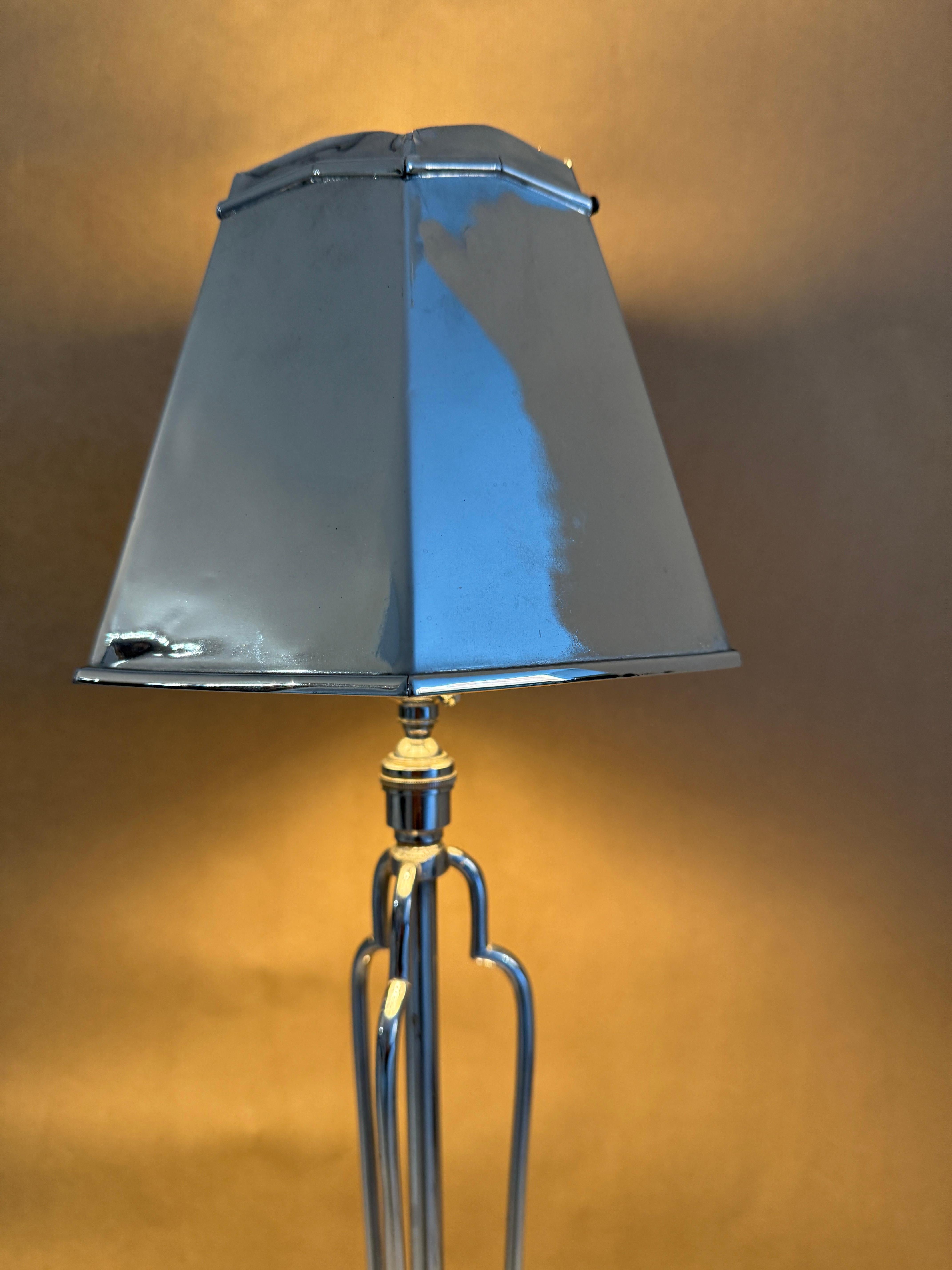 Mid-20th Century Provenance Claridge Hotel London   A 1932 Elsie Roberts & Oswald Milne desk lamp For Sale
