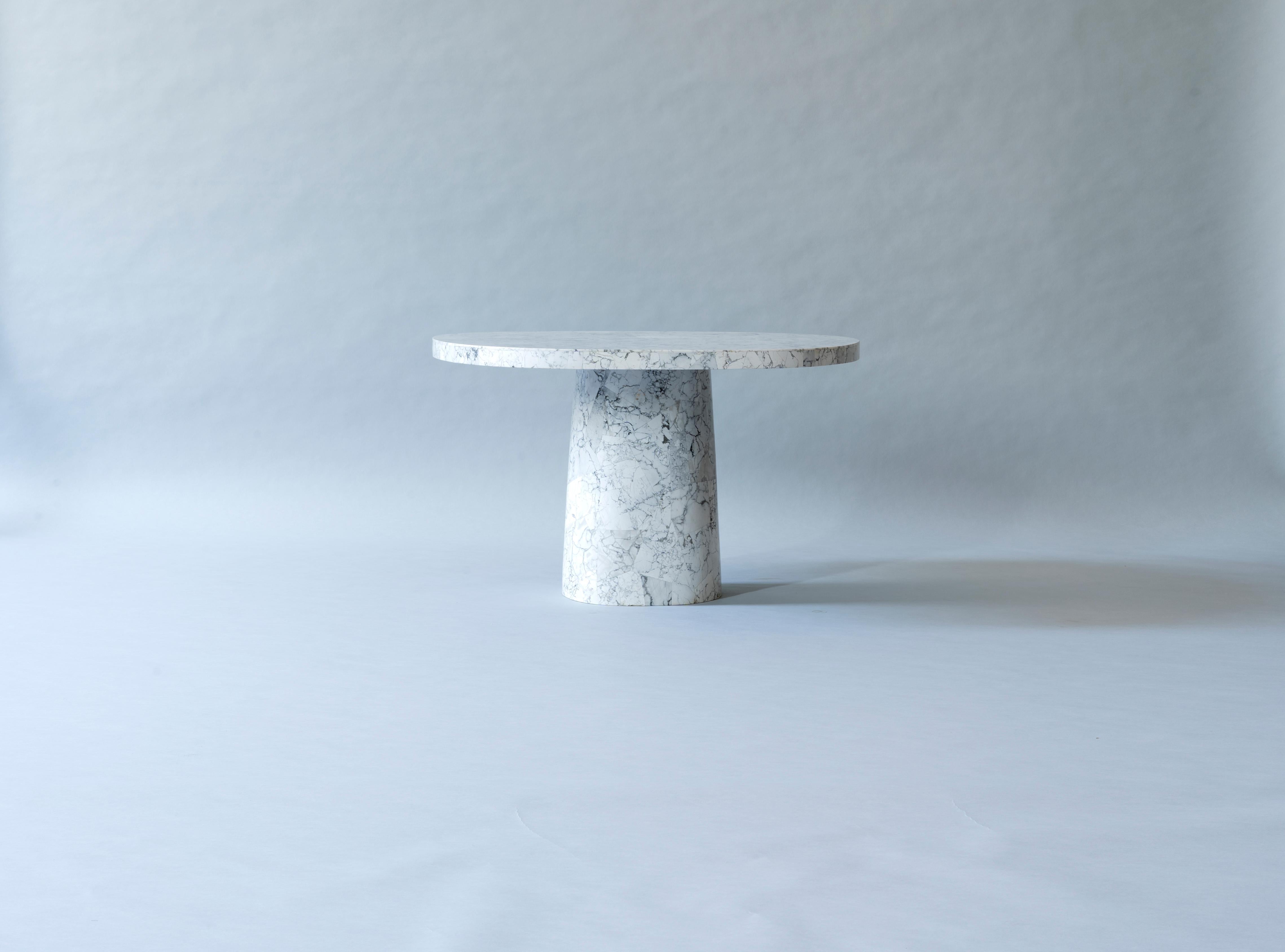 Table d'appoint Clarion par DeMuro Das dans la photo en jaspe en vente 1