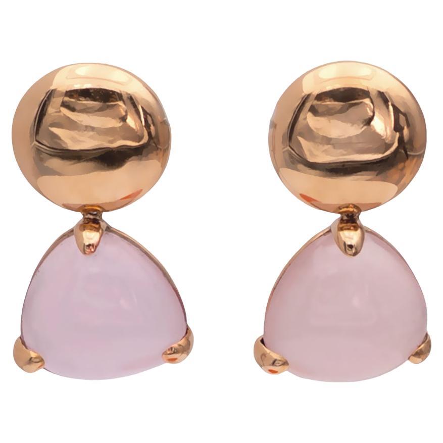 Claris.A 18K Rose Gold Dreieckiger Cabochon Rosenquarz Ohrringe im Angebot