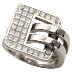 Claris-A 18K White Gold Invisible Set Princess Cut Diamond Buckle Belt Ring