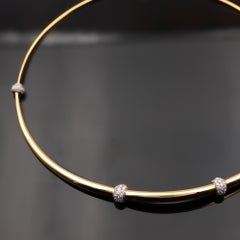 Claris.A Collier en or jaune 18K et diamants