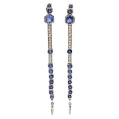 Claris.A 4,62ct. Pendants d'oreilles extra longs en or 18 carats avec saphirs et diamants - 8,3 cm