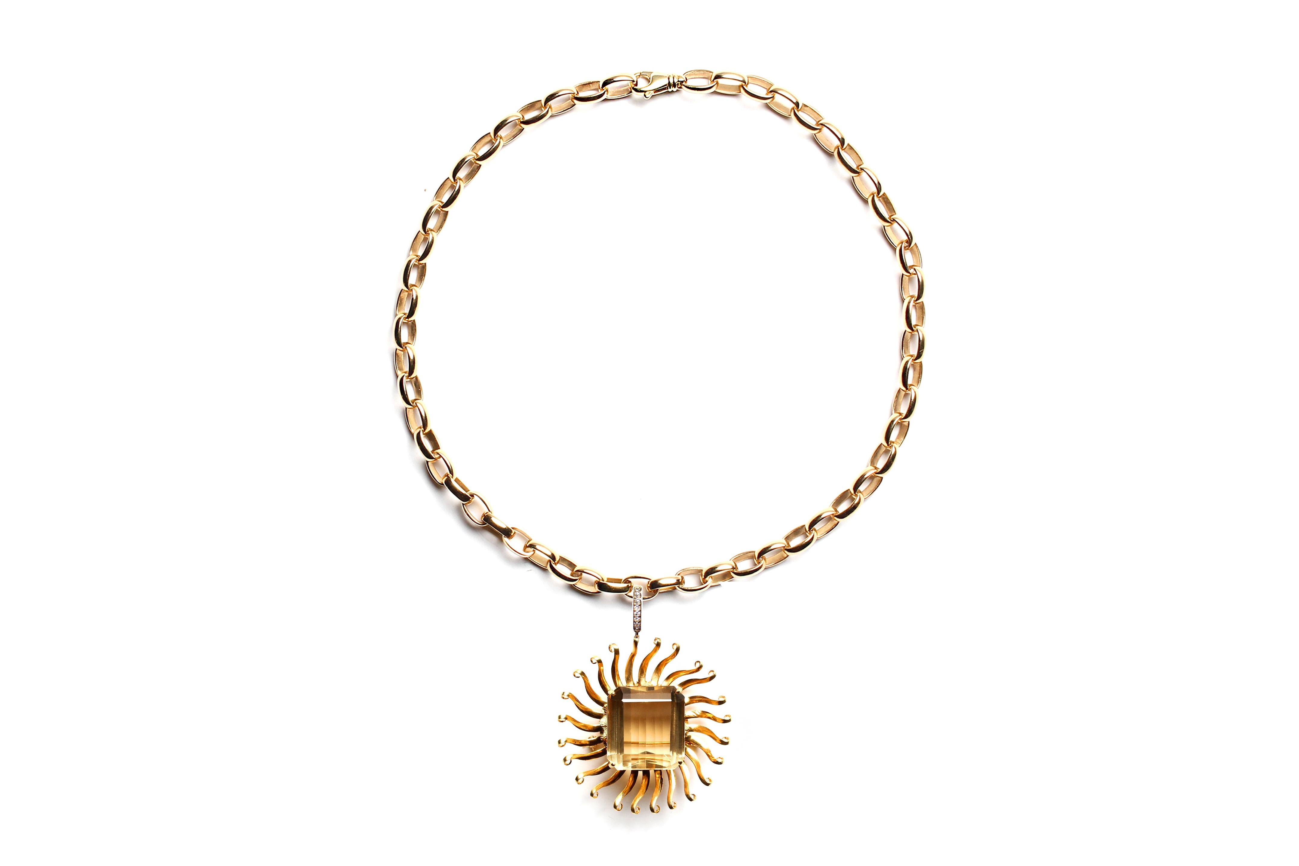 Clarissa Bronfman Collier pendentif soleil en or 14 carats avec chaîne à maillons en or, topaze et diamants en vente 2