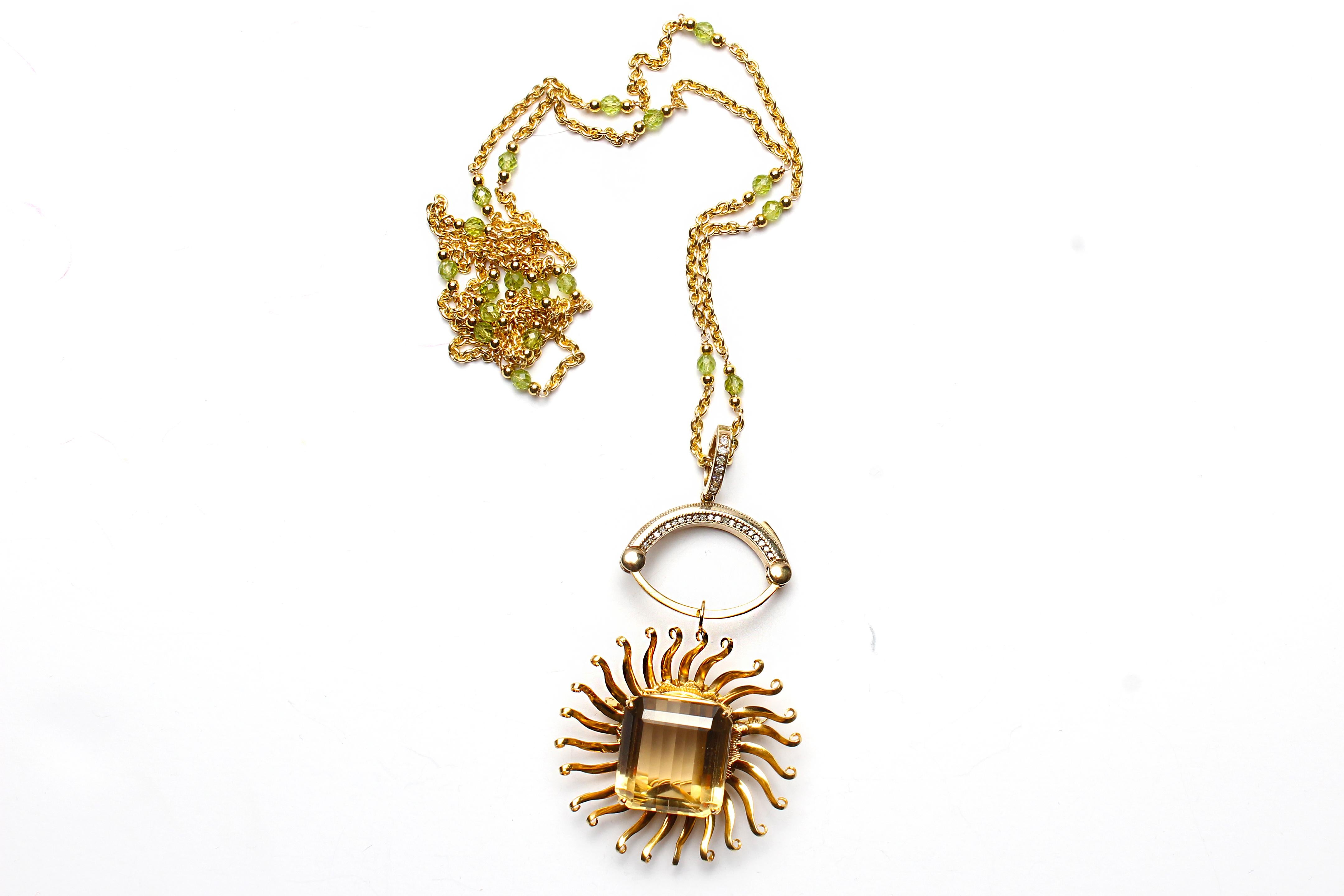 Clarissa Bronfman 14k Gold Peridot Caracas Necklace & Yellow Topaz Sun Pendant For Sale 1