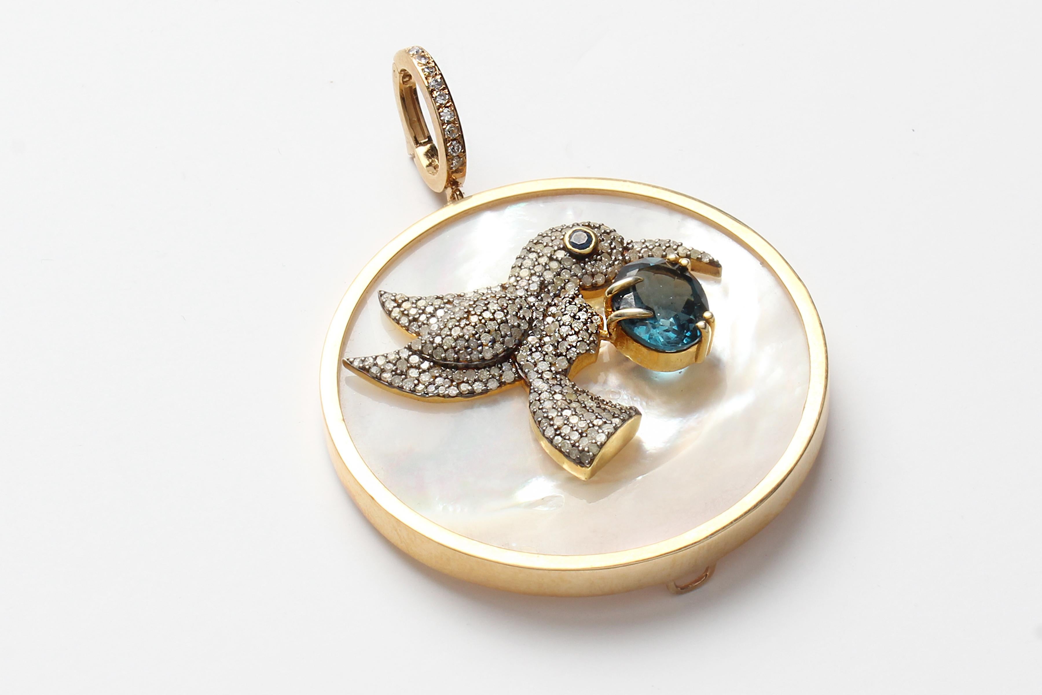 CLARISSA BRONFMAN 14KGOLD OMEGA CHAIN & Perlentopas-Diamant-Kolibri-Anhänger (Gemischter Schliff) im Angebot