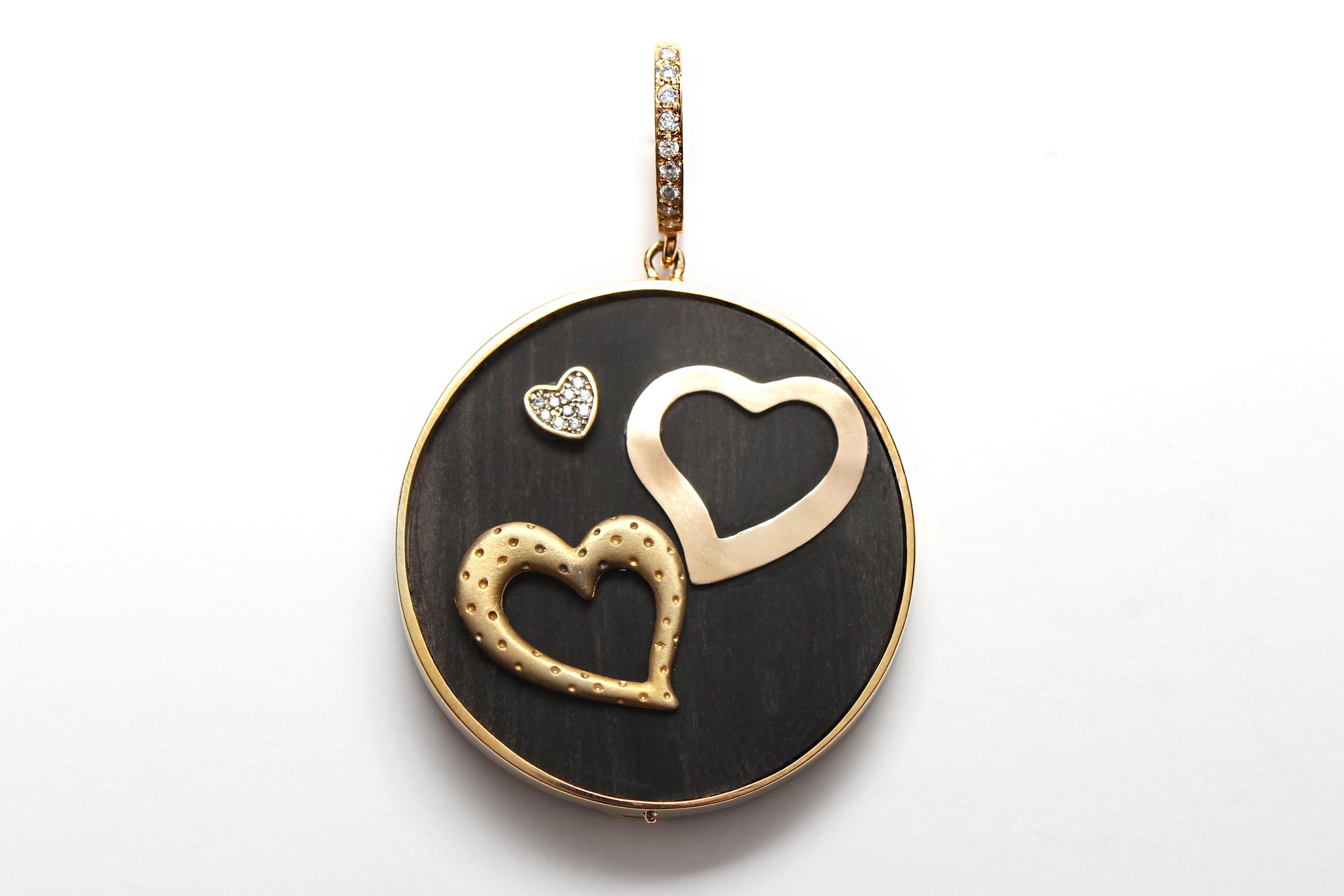CLARISSA BRONFMAN Alonso Black and Gold Necklace & 3Heart Diamond Ebony Pendant In New Condition For Sale In New York, NY