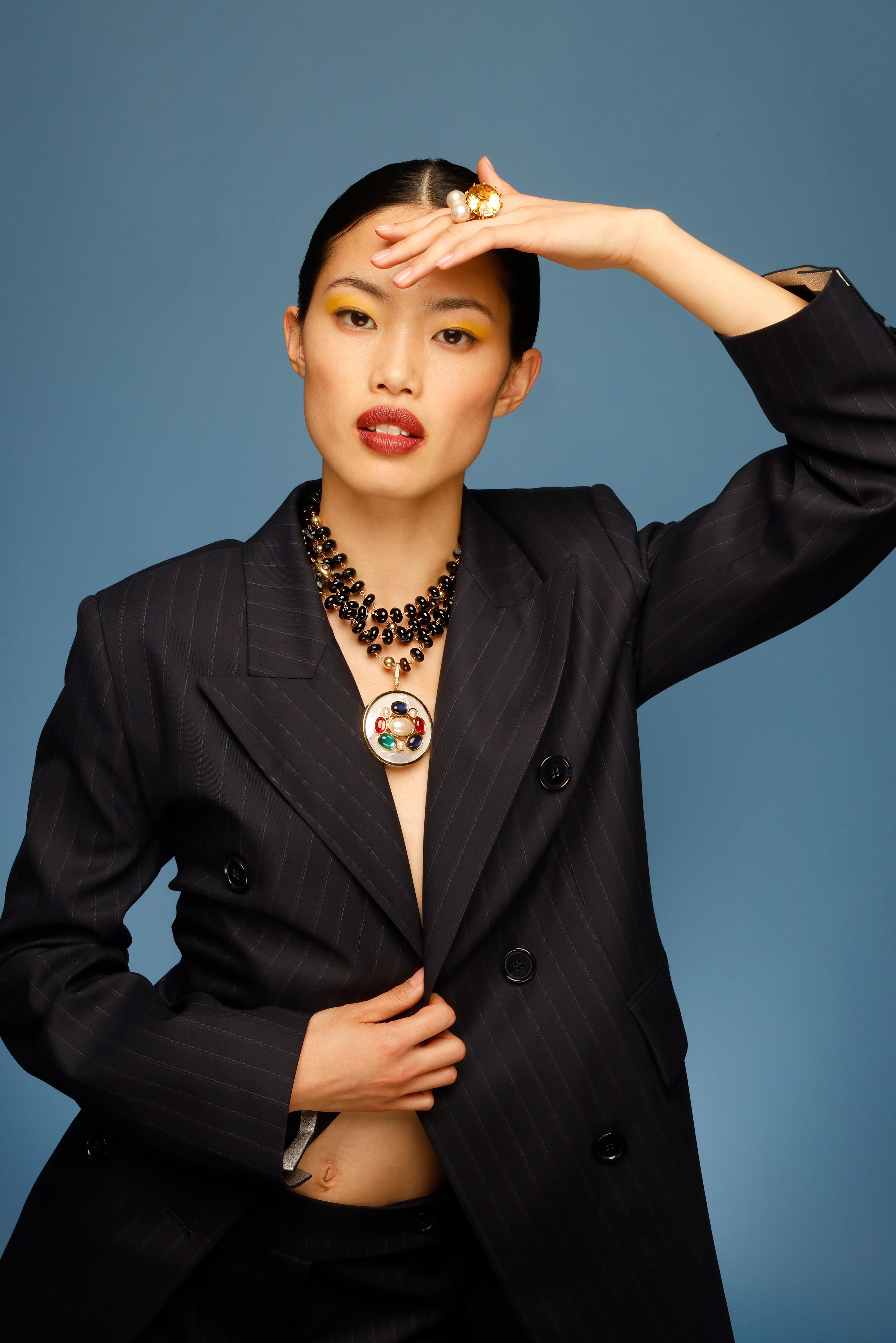 CLARISSA BRONFMAN Collier Carmen en Agate noire Pendentif LOVE en diamant et ébène 14kgold Neuf - En vente à New York, NY