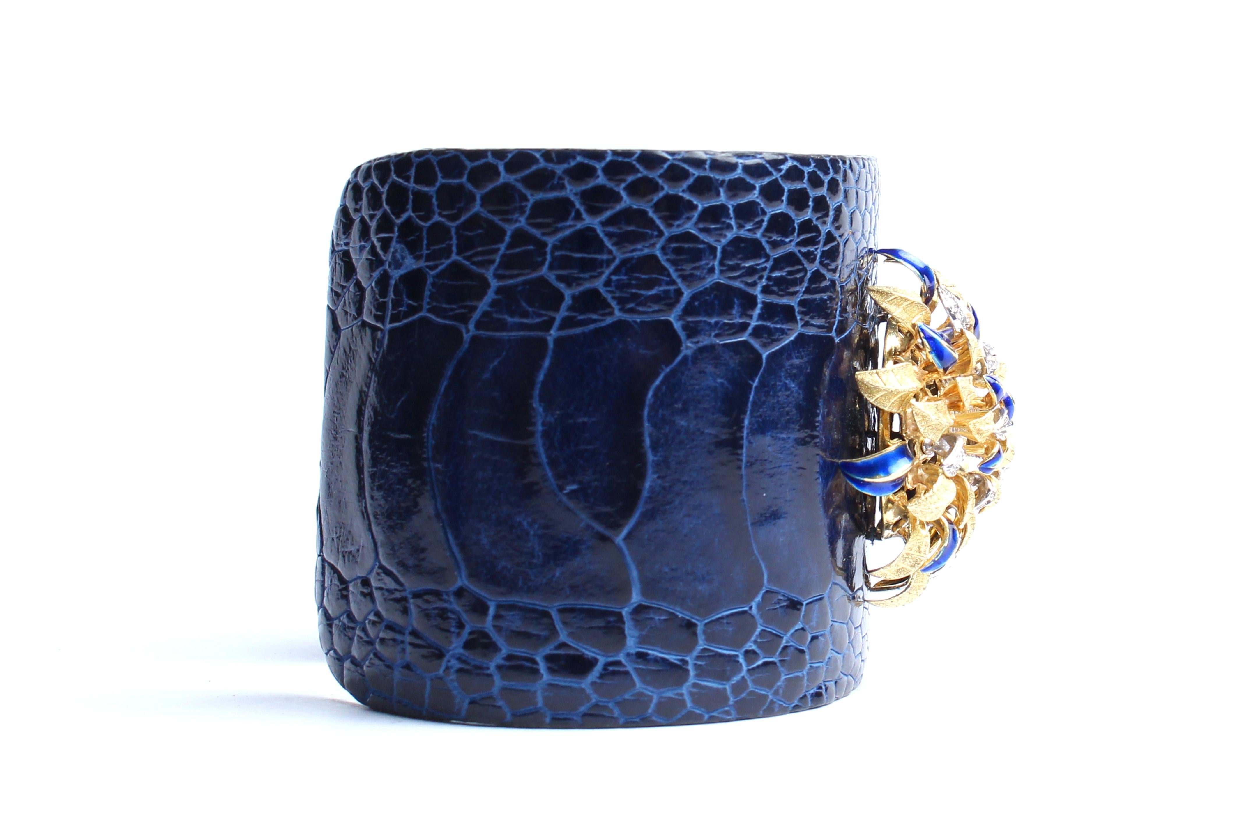 Clarissa Bronfman Blue Crocodile 14 Karat Gold Enamel Flower Bush Cuff Bracelet For Sale 3