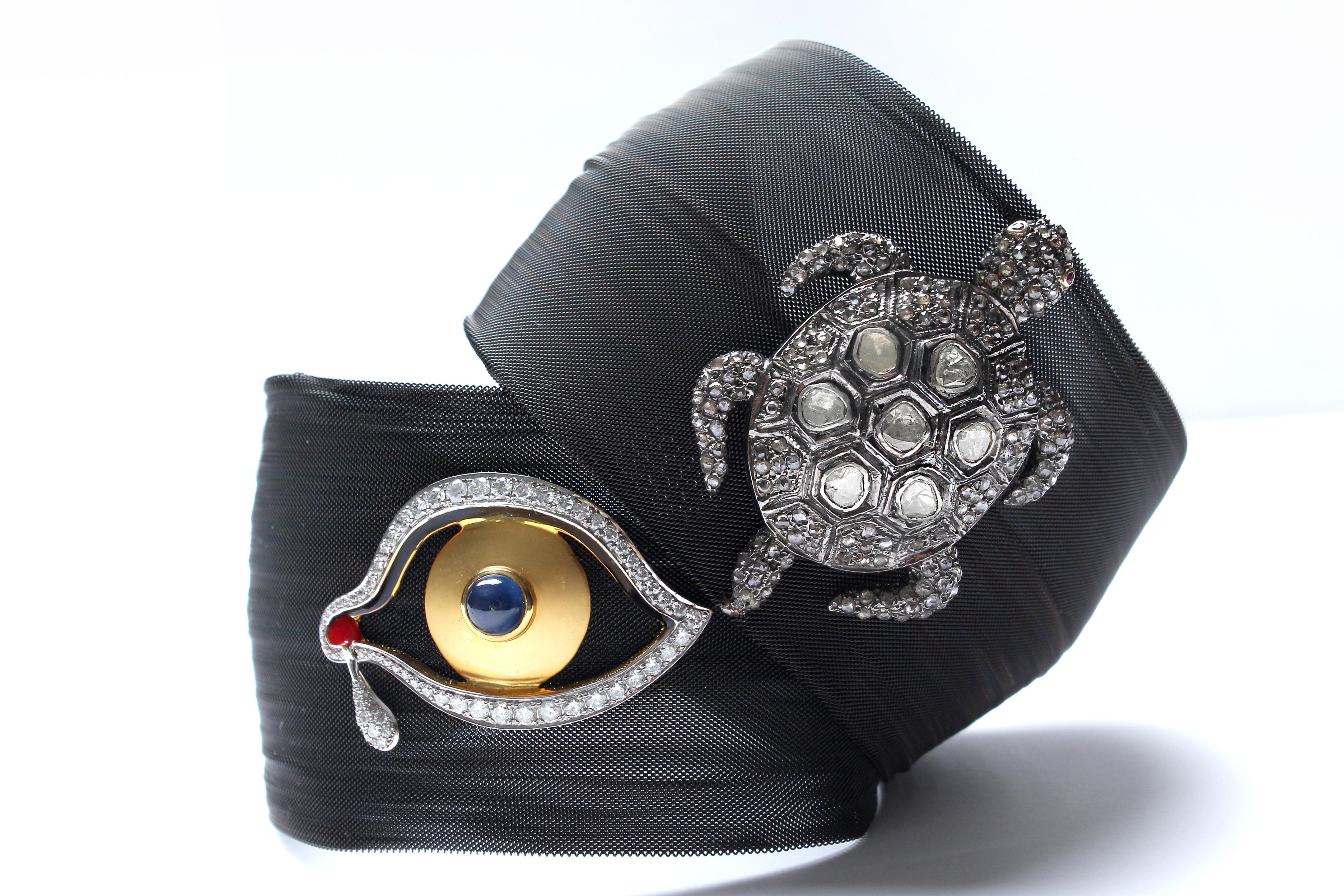 Clarissa Bronfman Schildkrötenarmband aus anthrazitfarbenem Silber mit Diamanten im Rosenschliff und Rubinen im Angebot 4