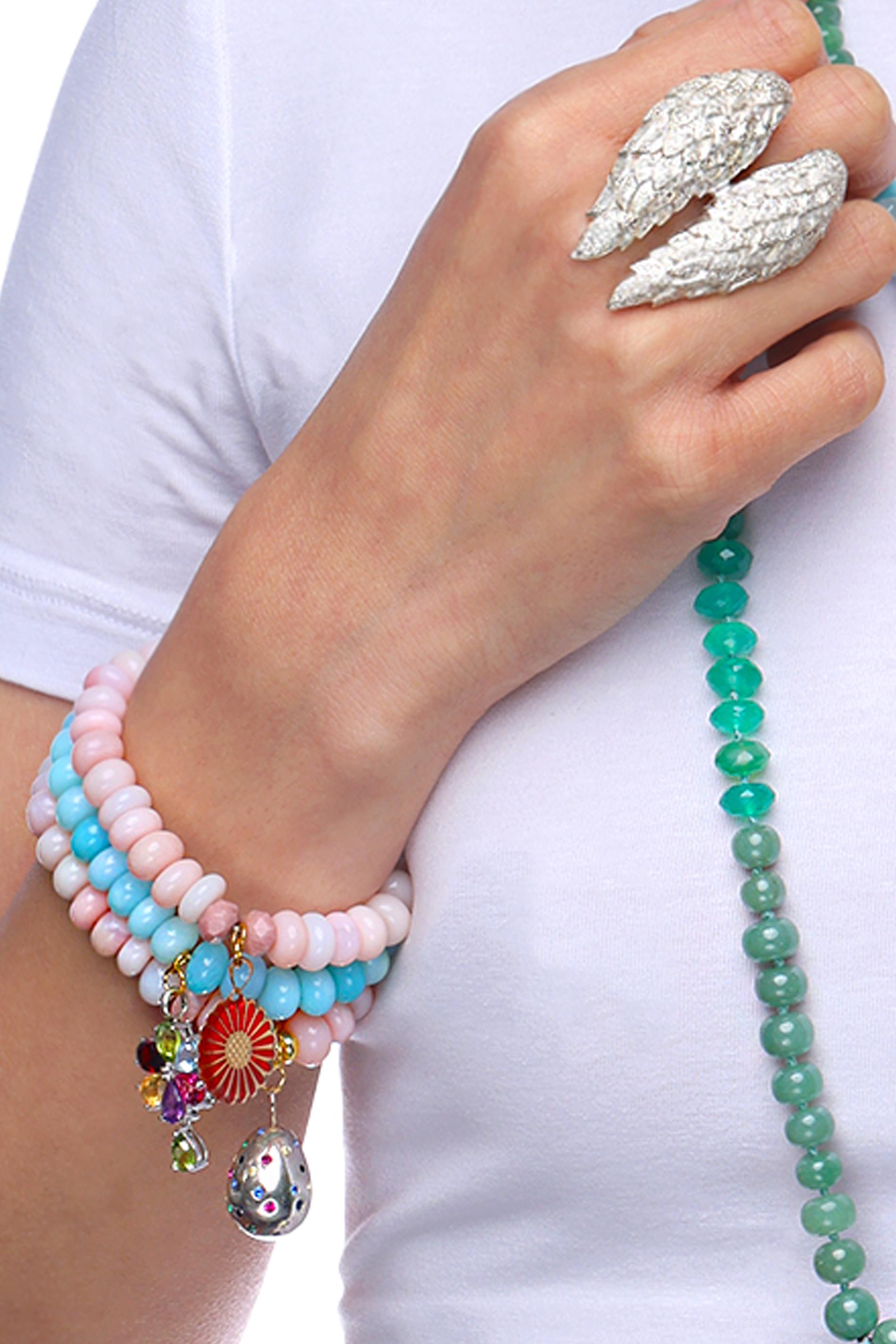 Collection de 5 bracelets Clarissa Brownman en perles de coton, quartz bonbons Unisexe en vente