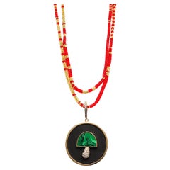 ClariSSA BRONFMAN Collier Alonso et pendentif champignon en or rouge et malachite et ébène