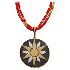 Clarissa Bronfman Collar Alonso Oro Rojo Dos Tonos Ébano Colgante Estrella Solar