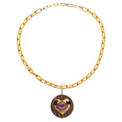 Clarissa Bronfman - Collier à chaîne en émail orange avec pendentif lèvres en saphir et cœur en ébène