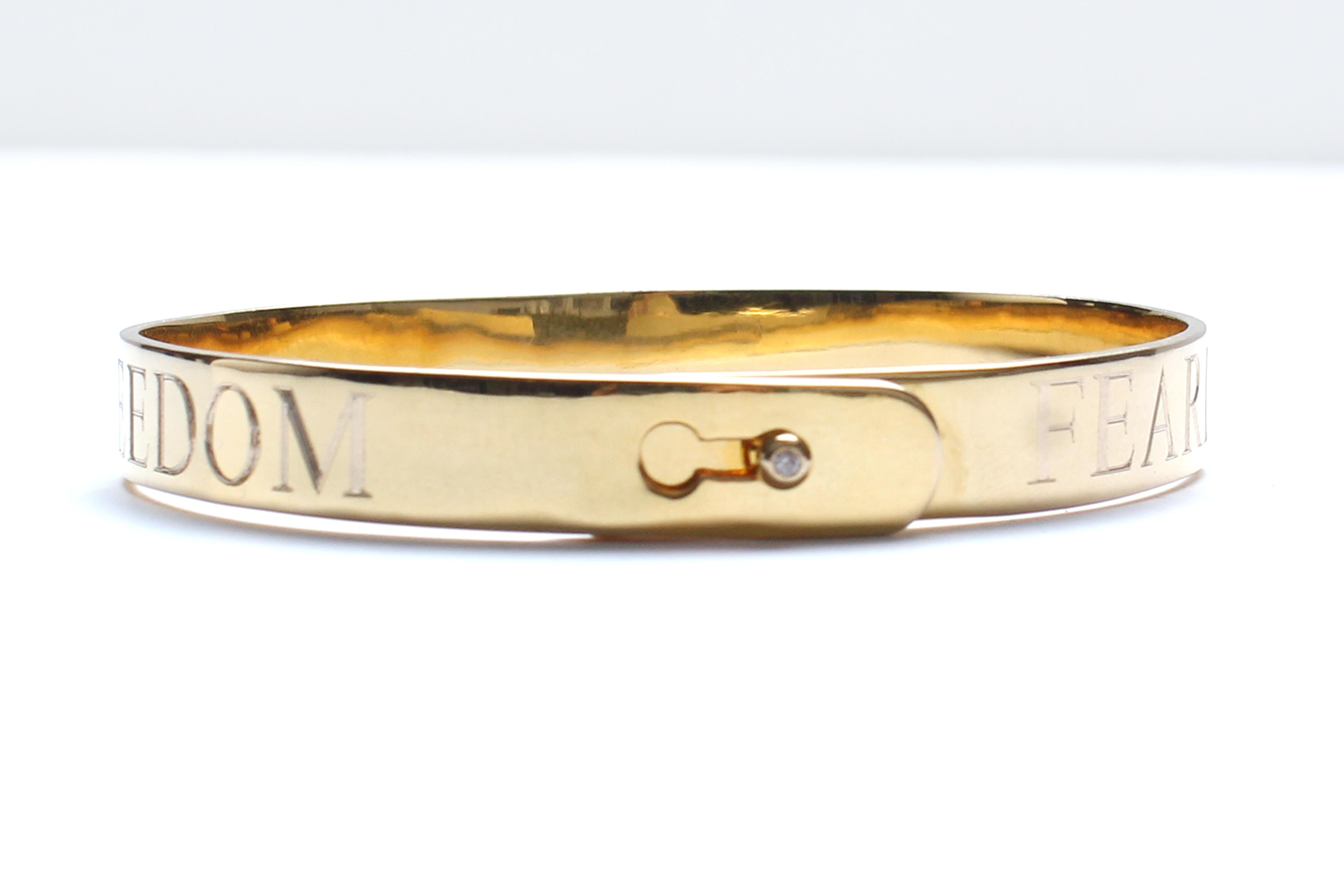 Perfect gift for the one you love!

14k gold, diamond bangle. 

Dimensions:
2 2/4