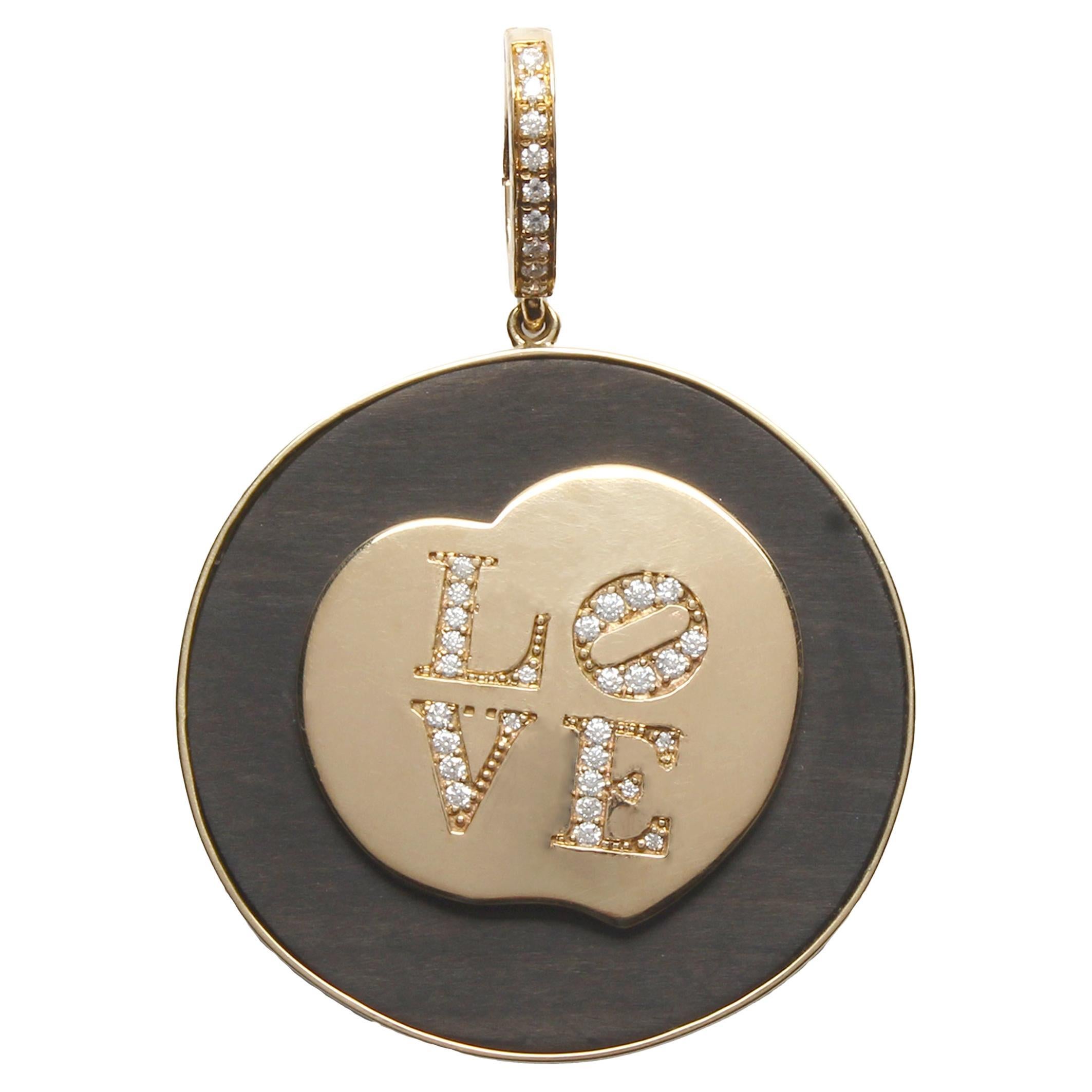 Clarissa Bronfman - Ciondolo LOVE in oro massiccio 14 carati con diamanti e ebano